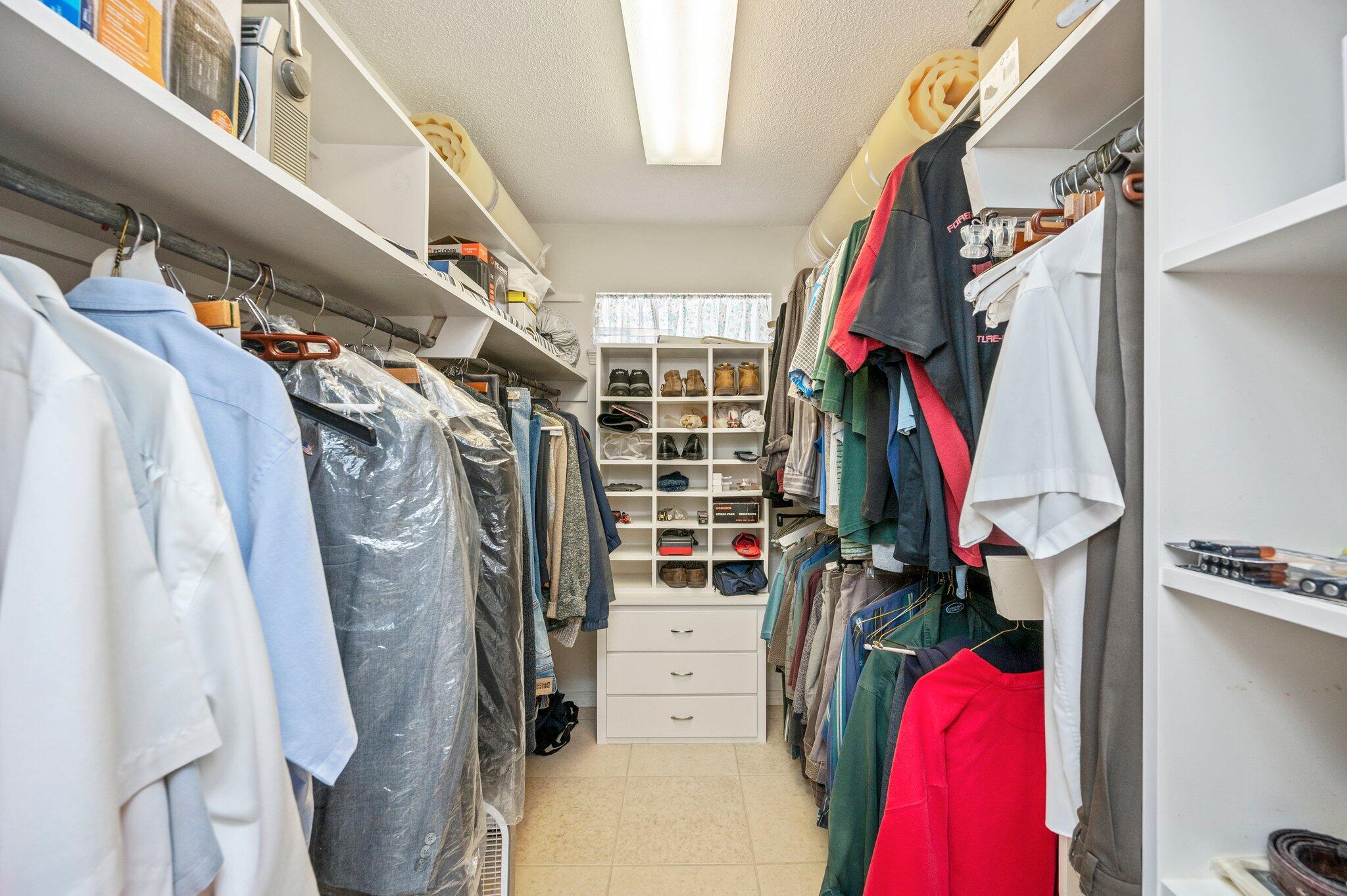 BAYOU WOODS 4TH ADDN - Residential