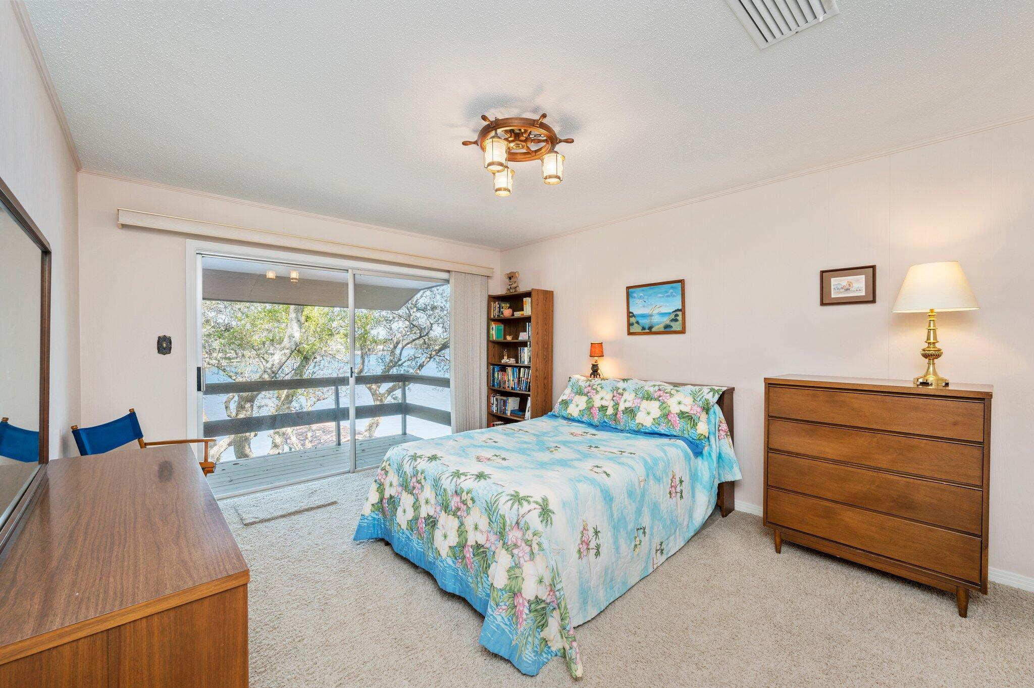 BAYOU WOODS 4TH ADDN - Residential