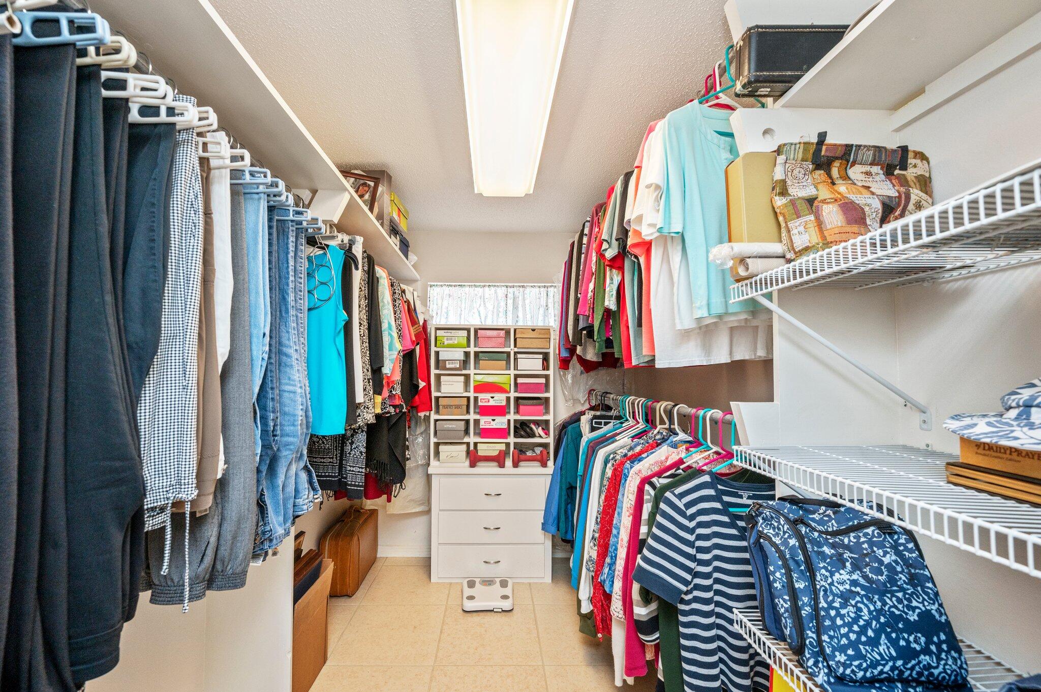 BAYOU WOODS 4TH ADDN - Residential