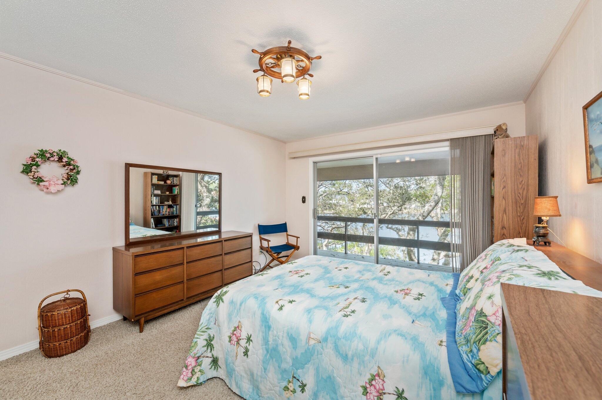 BAYOU WOODS 4TH ADDN - Residential