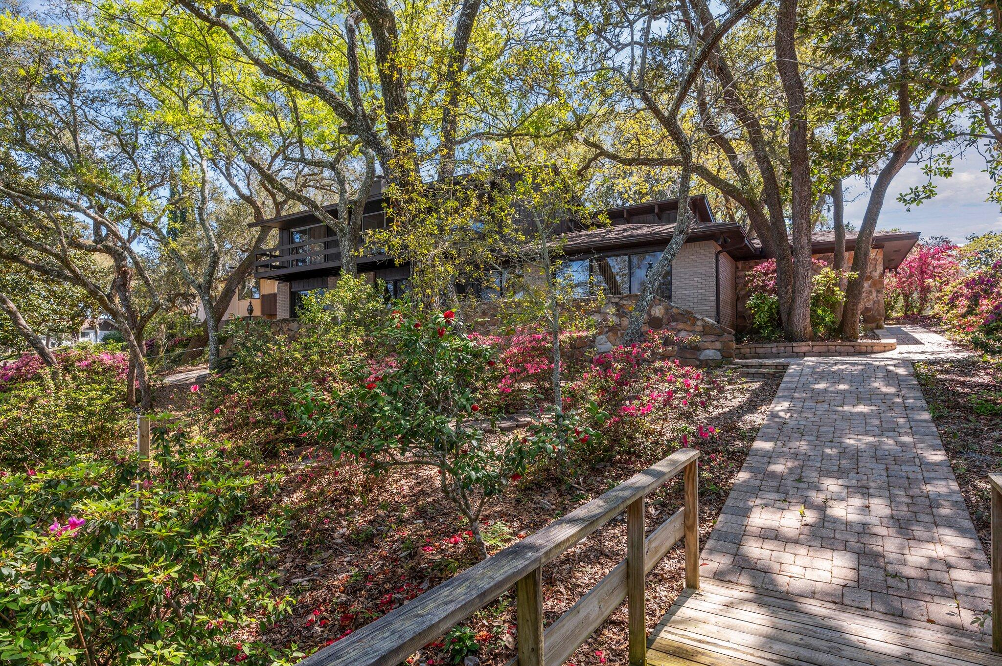 BAYOU WOODS 4TH ADDN - Residential