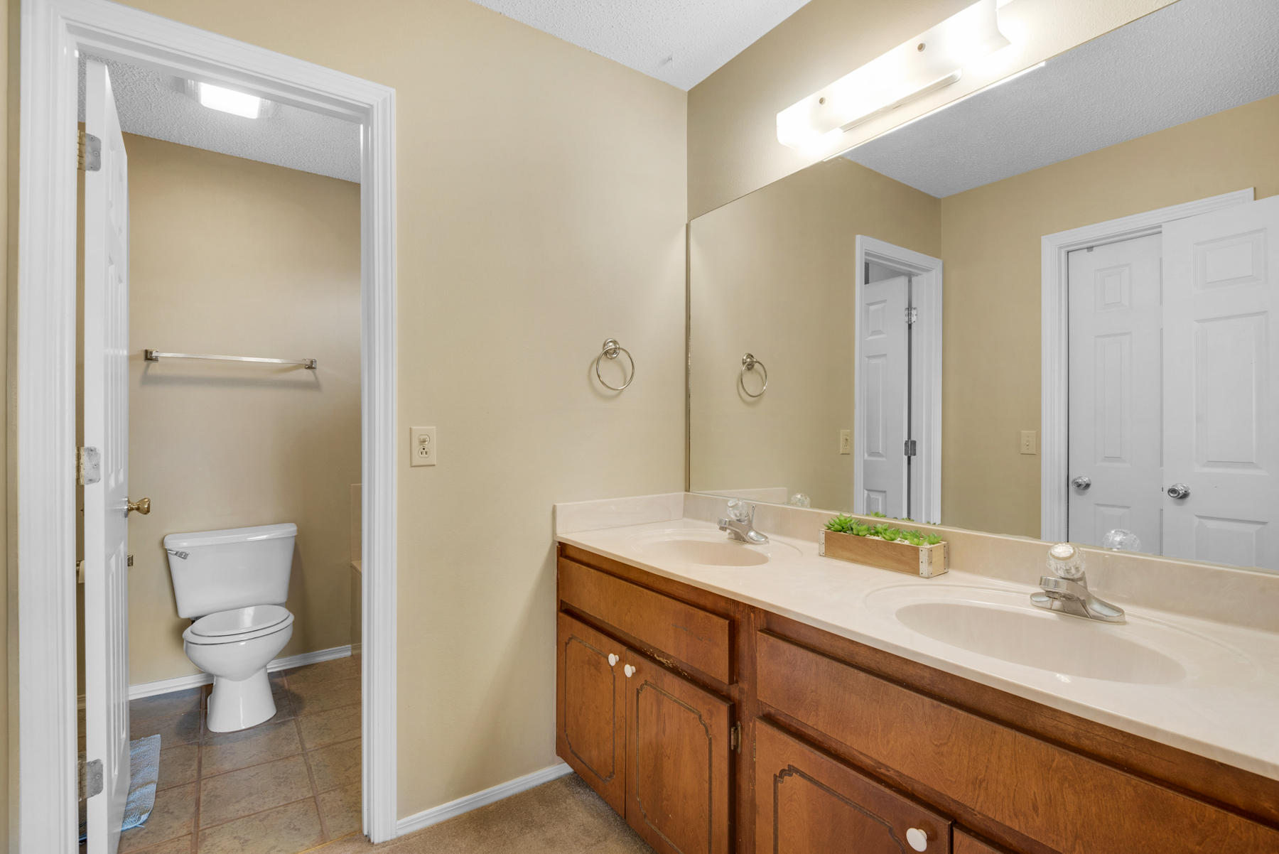 COUNTRYVIEW ESTATES - Residential