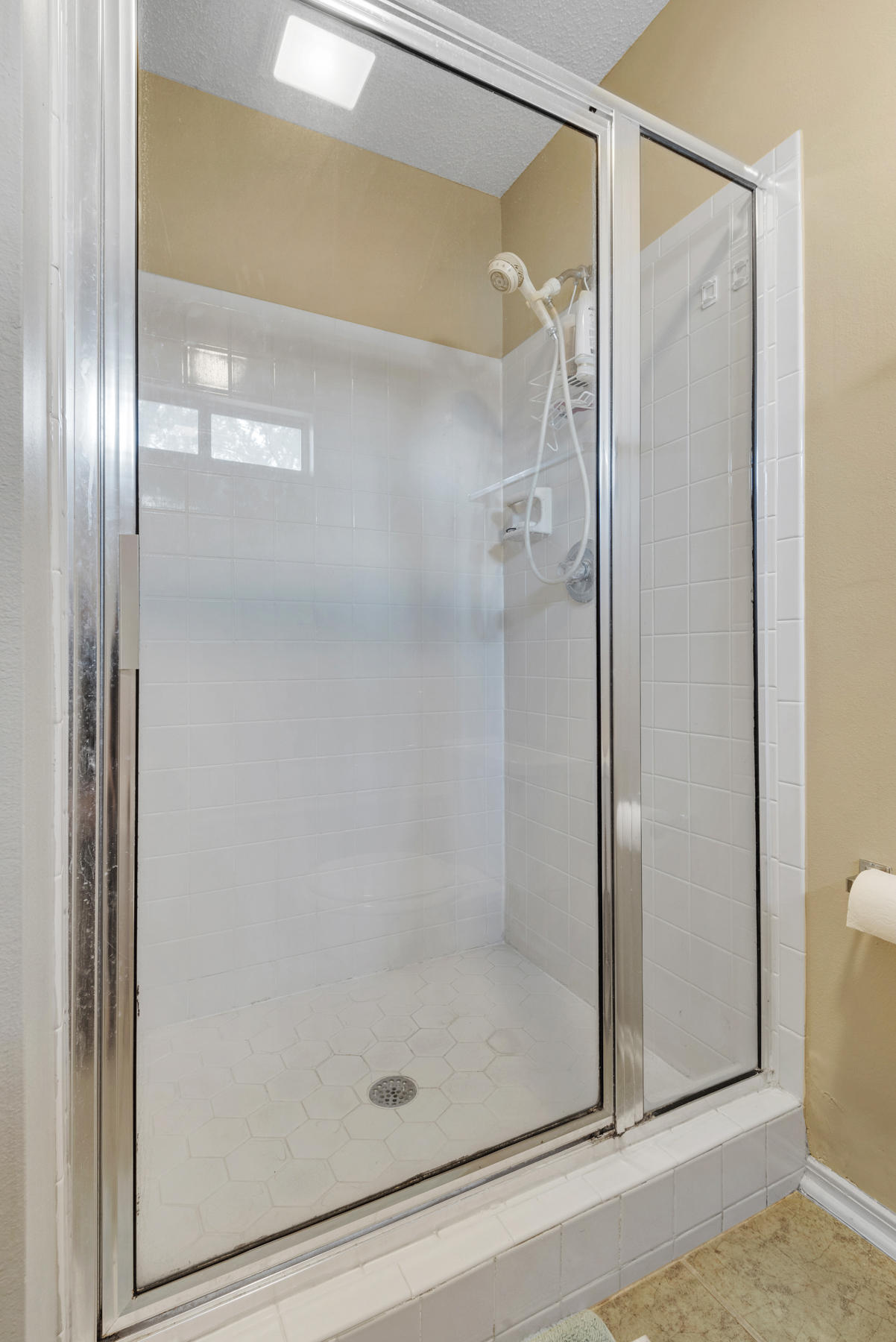 COUNTRYVIEW ESTATES - Residential