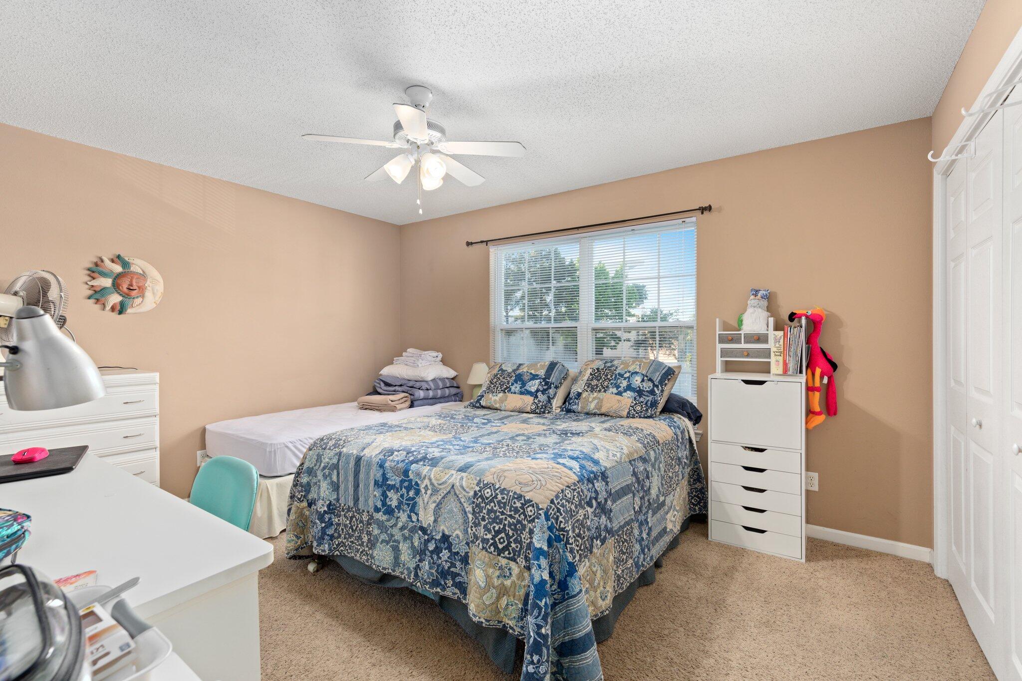 SUMMERLAKE T/H - Residential