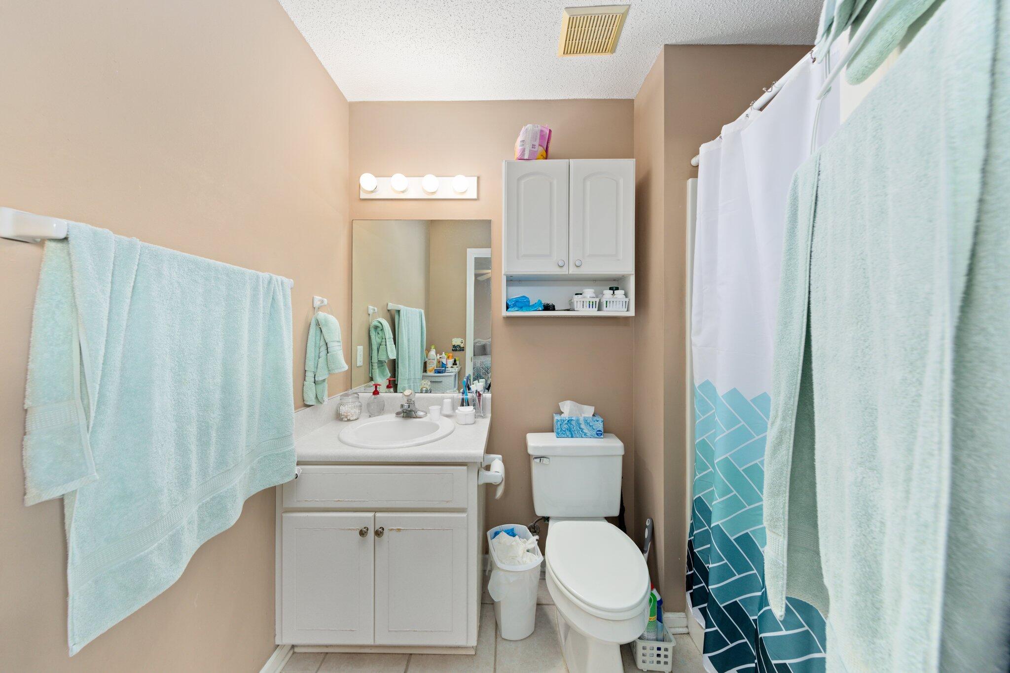 SUMMERLAKE T/H - Residential