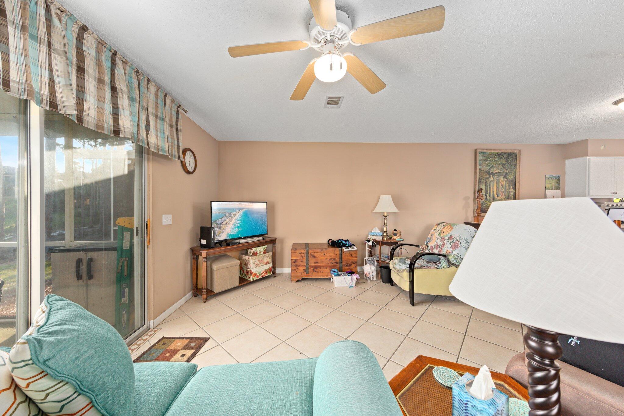 SUMMERLAKE T/H - Residential