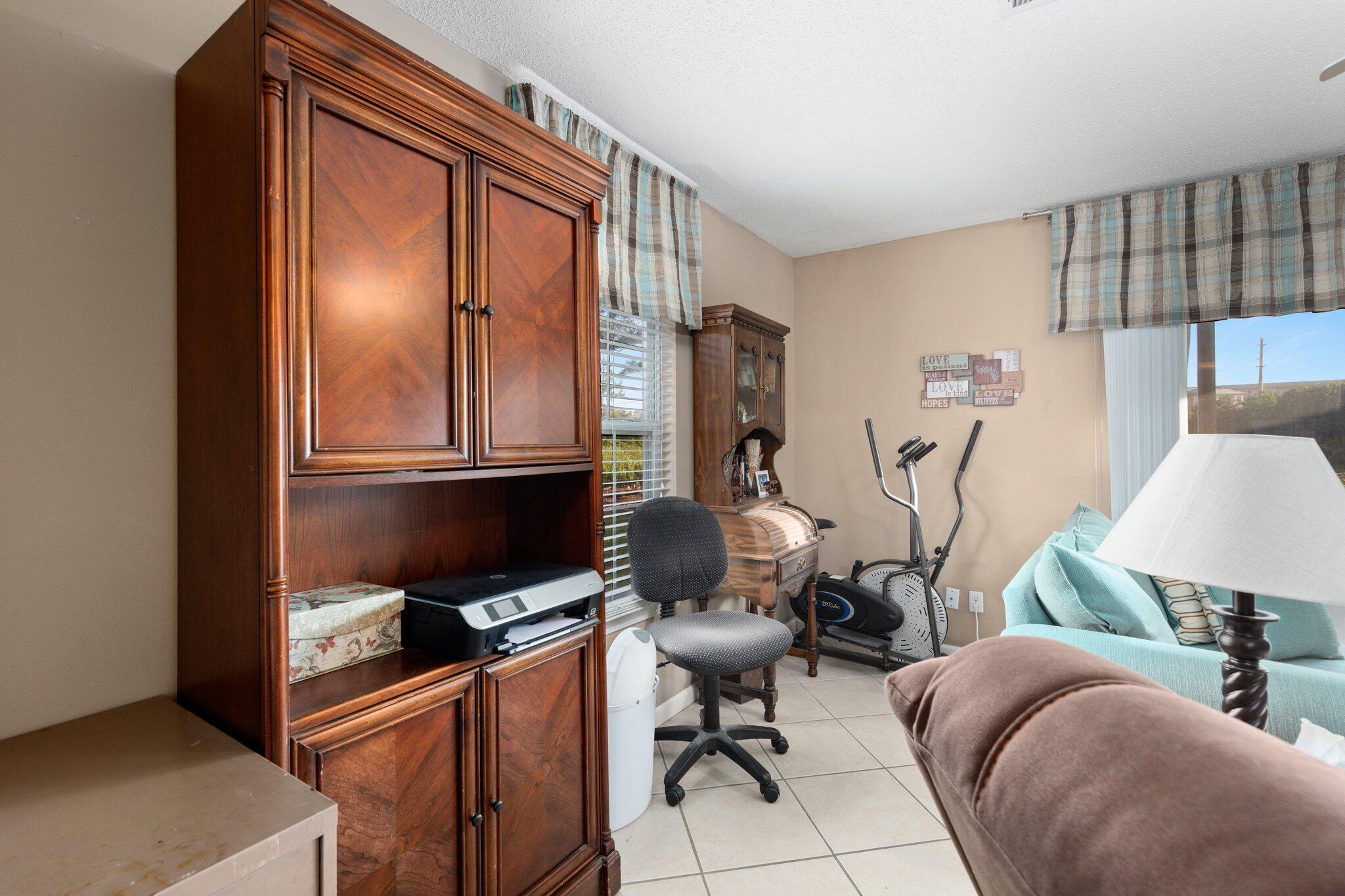 SUMMERLAKE T/H - Residential