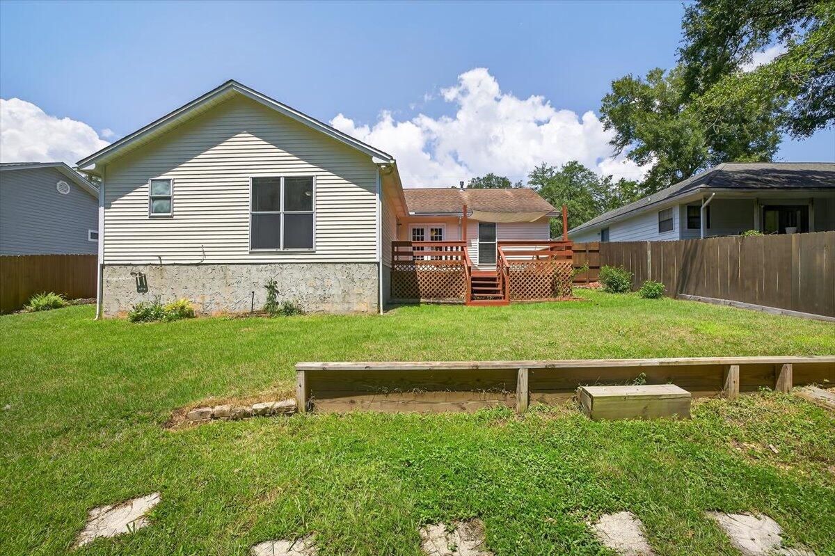 CREEKSIDE PH IV LOT 102 BLK C - Residential