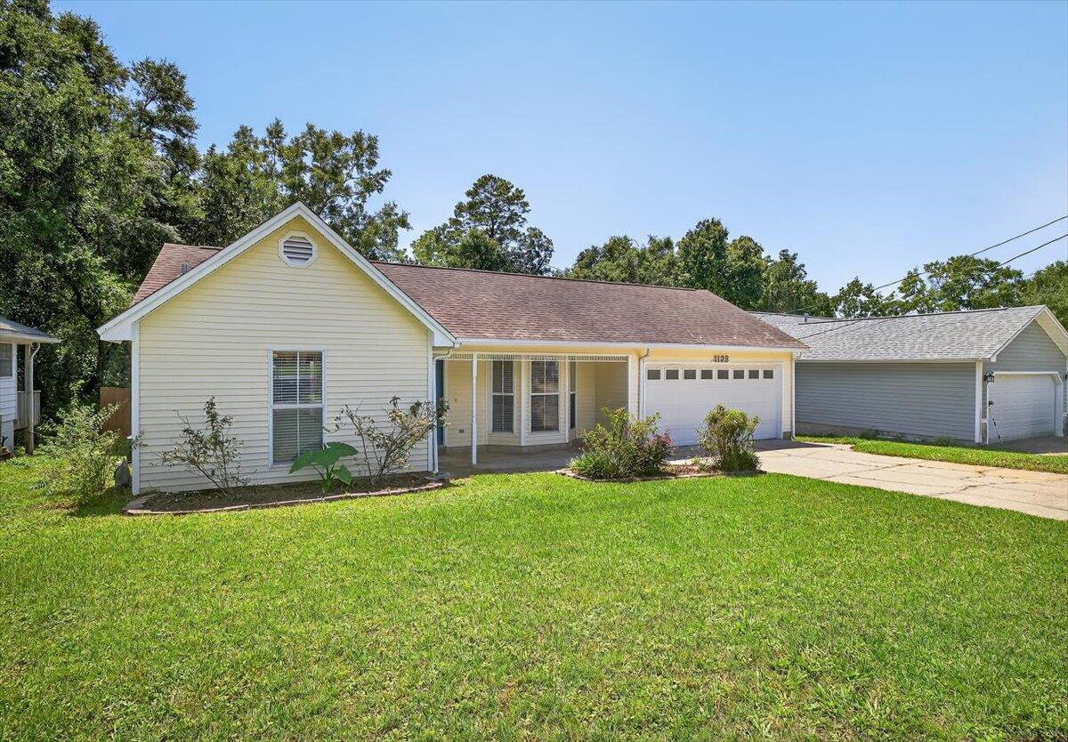 CREEKSIDE PH IV LOT 102 BLK C - Residential