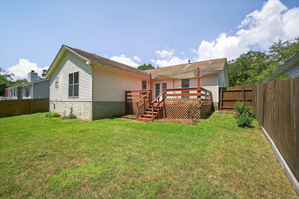 CREEKSIDE PH IV LOT 102 BLK C - Residential