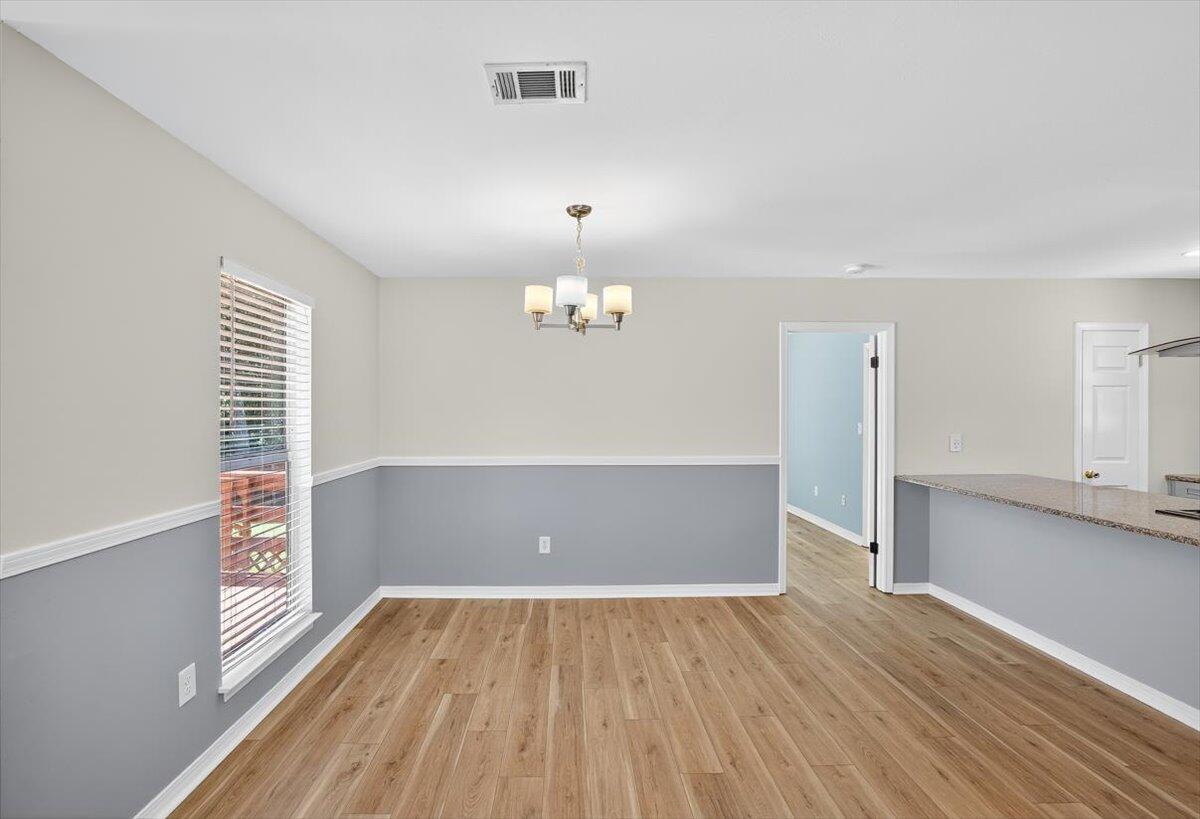 CREEKSIDE PH IV LOT 102 BLK C - Residential
