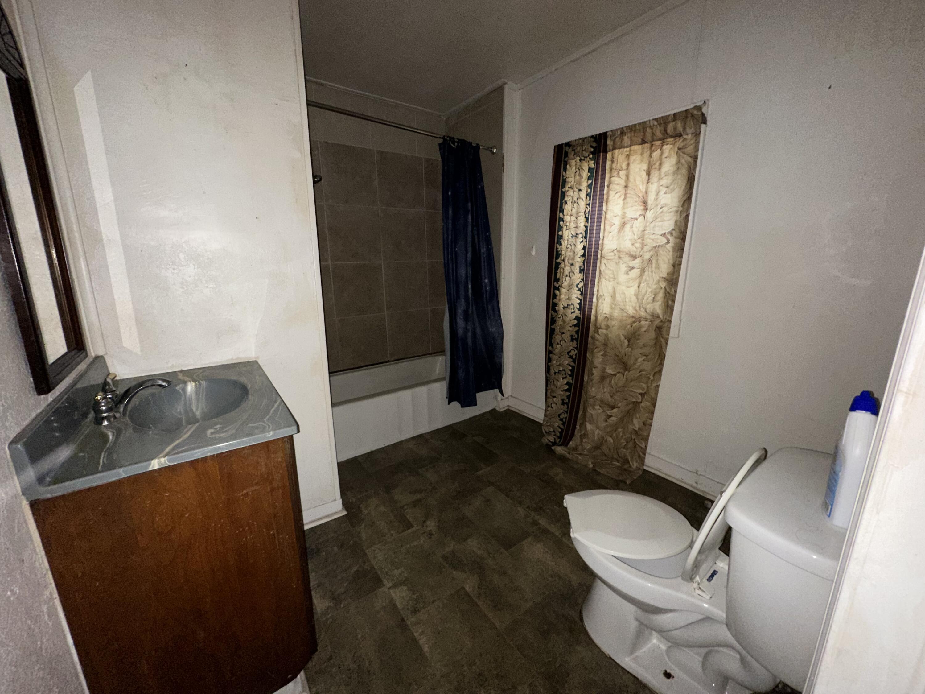 WEST HILL - Residential