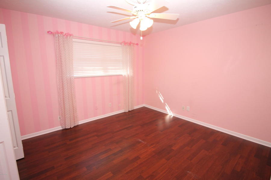 LAKEWOOD - Residential