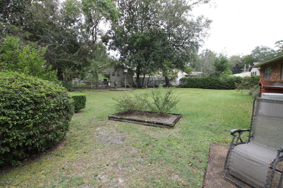 LAKEWOOD - Residential