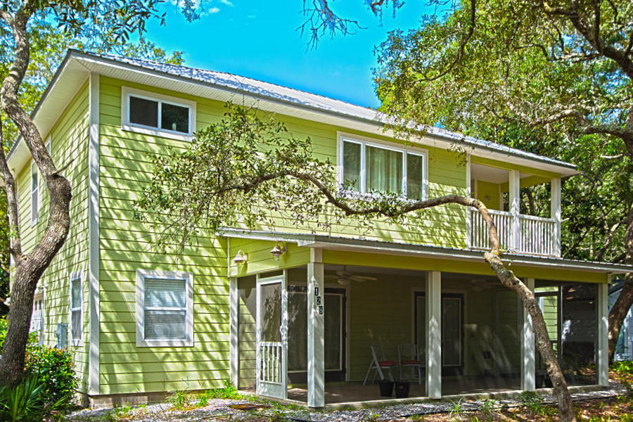 BAY MAGNOLIA - Residential Lease