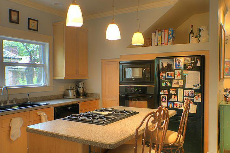 BAY MAGNOLIA - Residential Lease