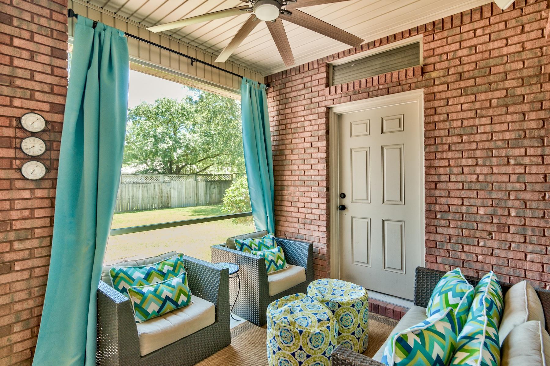 BAYSHORE PLACE - Residential