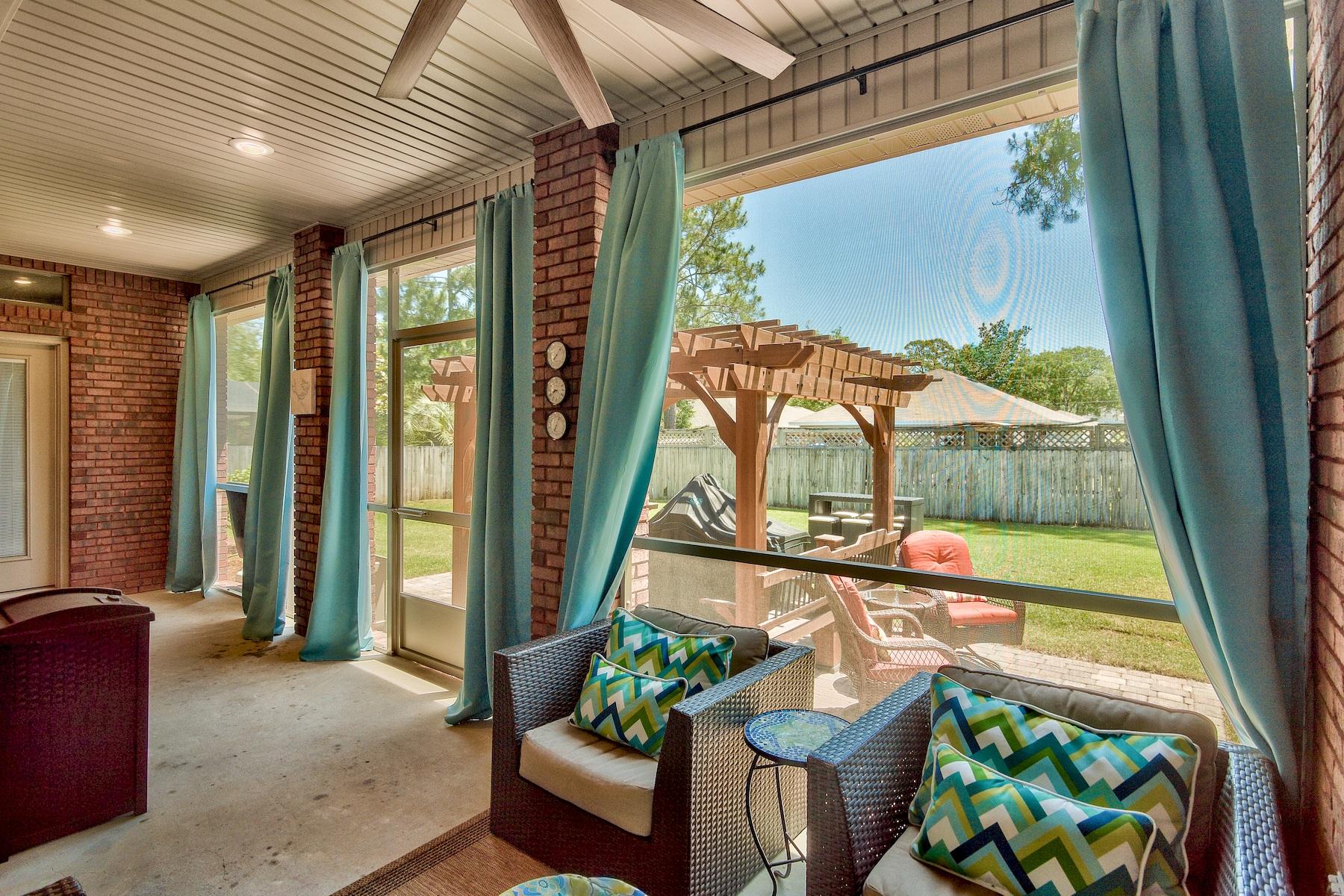 BAYSHORE PLACE - Residential