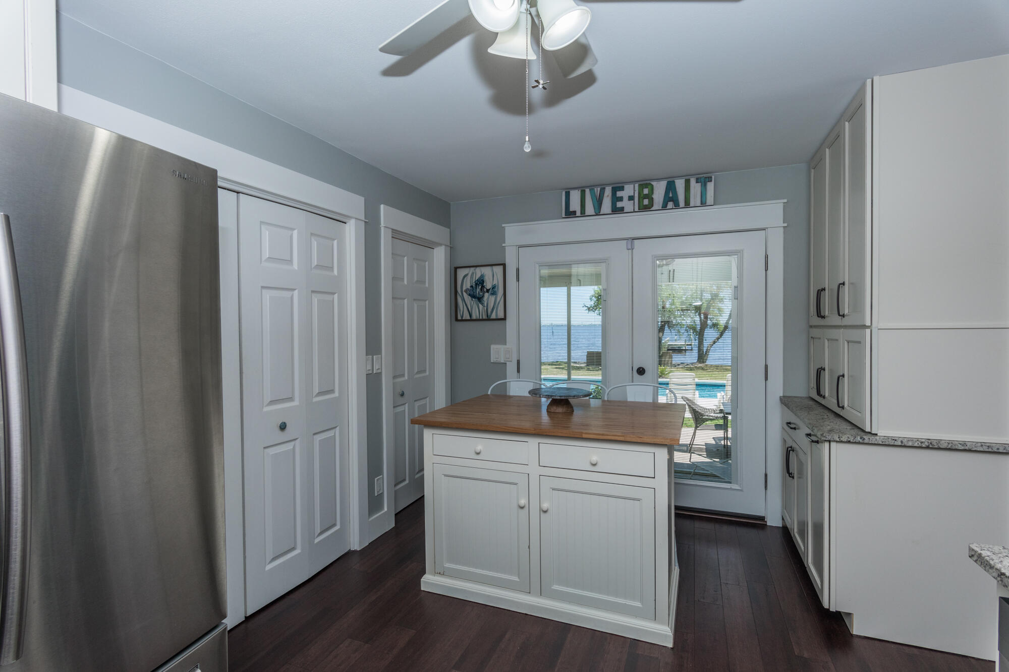 HATCHEE SHORES - Residential
