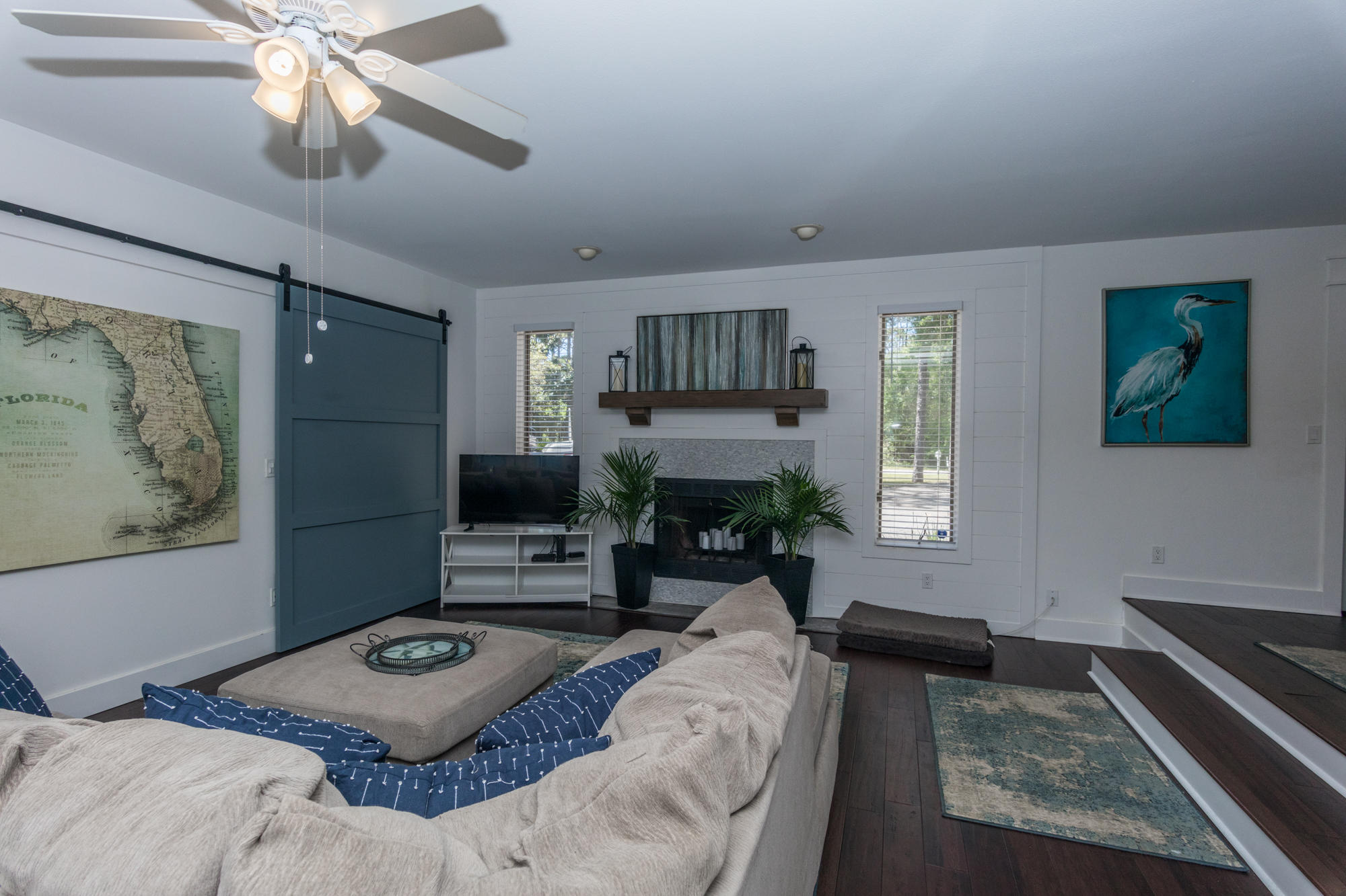 HATCHEE SHORES - Residential