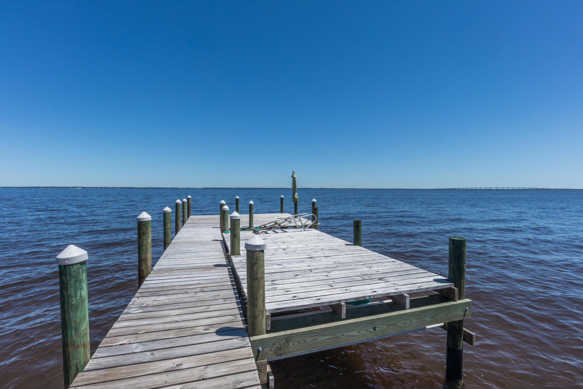 HATCHEE SHORES - Residential