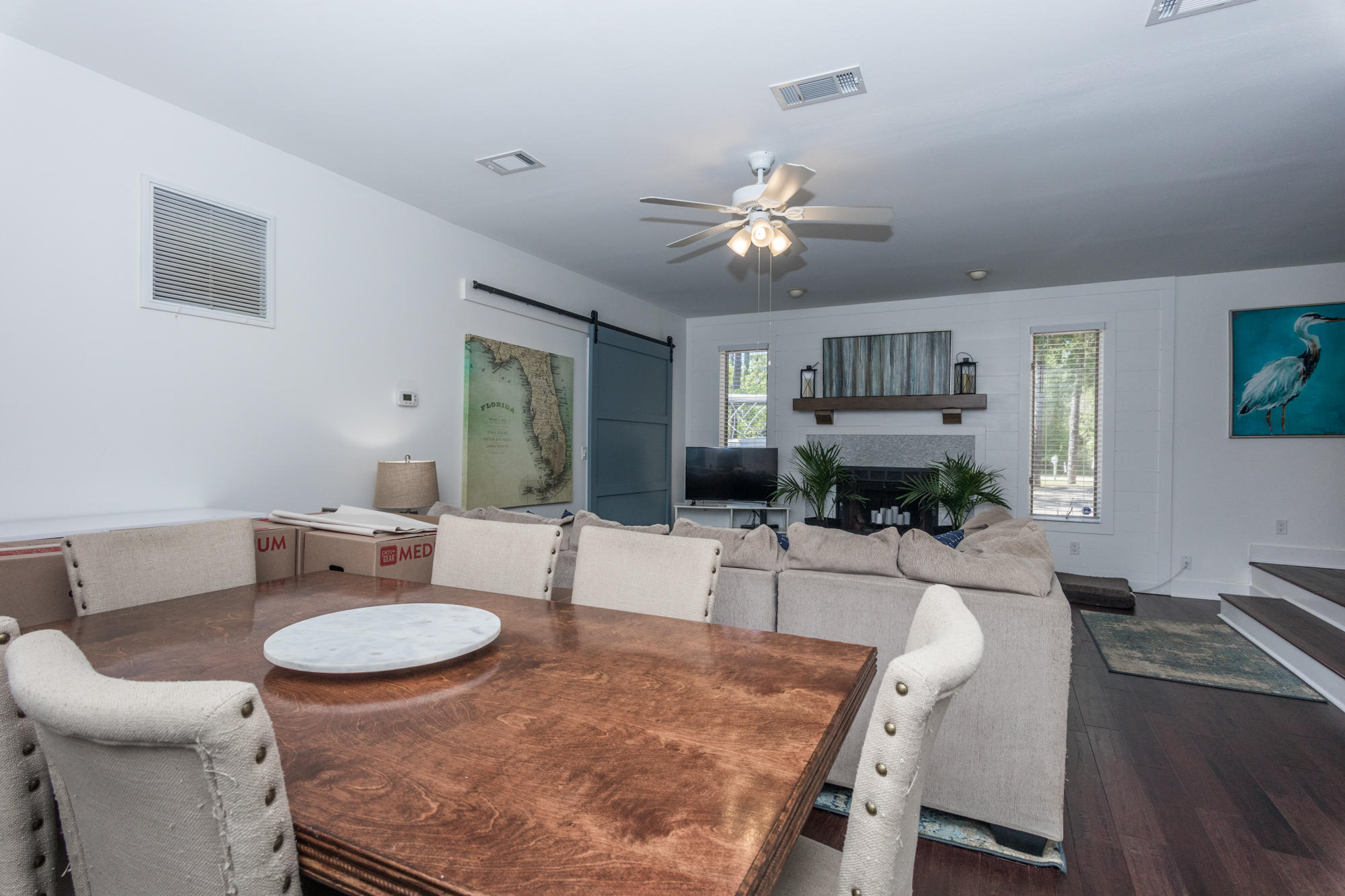 HATCHEE SHORES - Residential