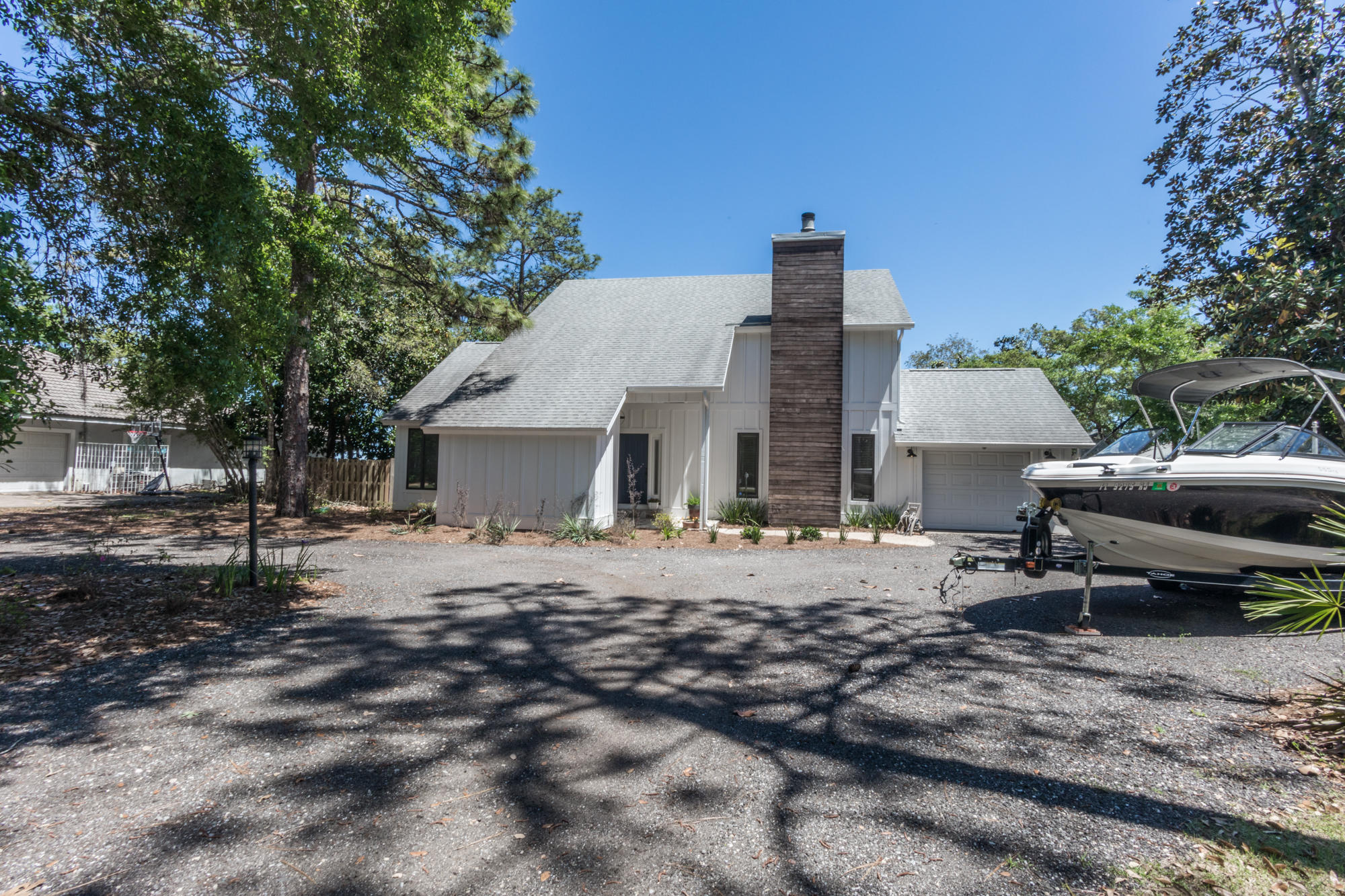 HATCHEE SHORES - Residential