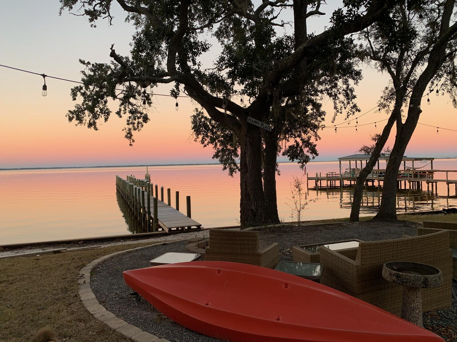 HATCHEE SHORES - Residential