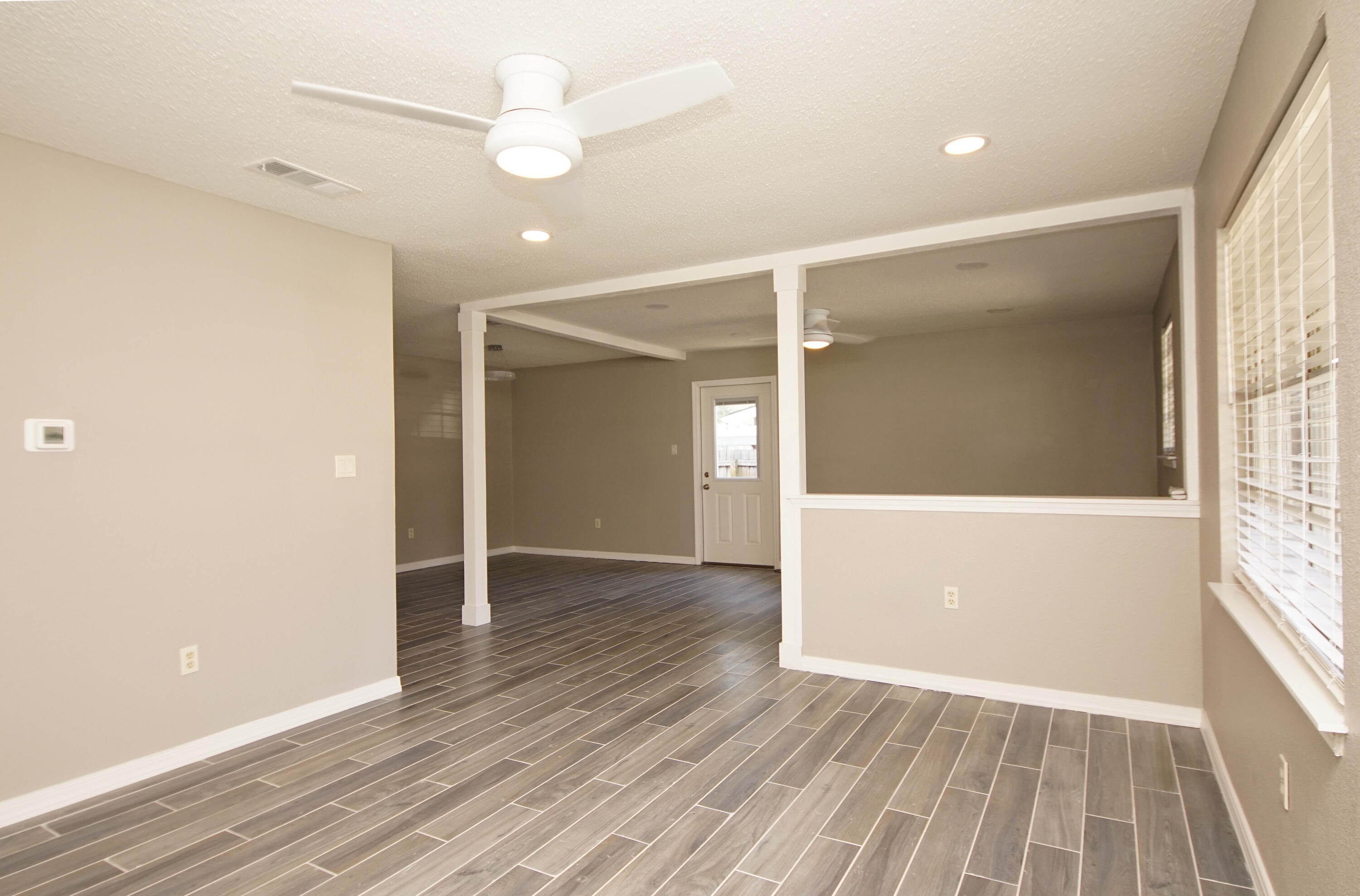 SPRINGDALE - Residential