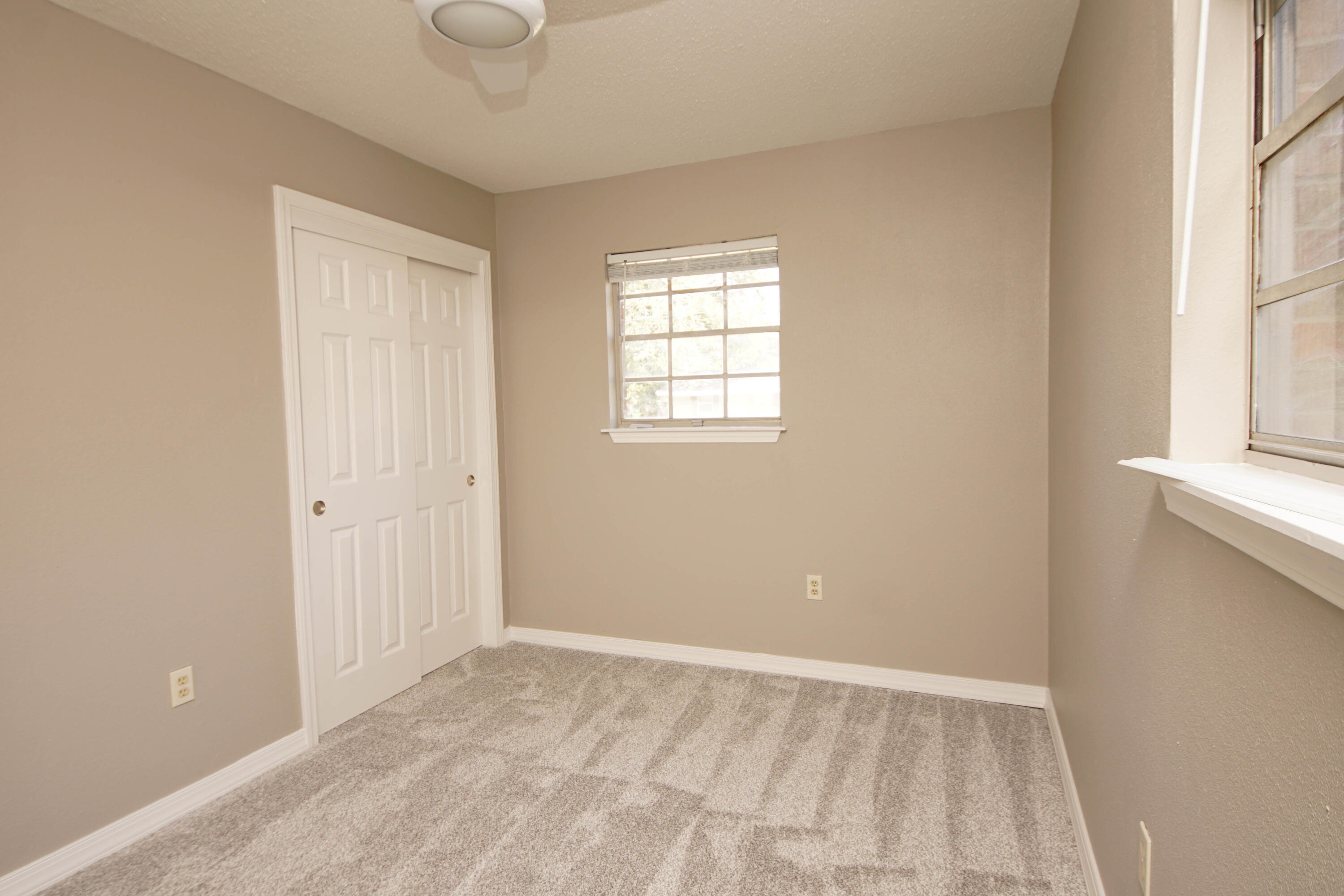 SPRINGDALE - Residential