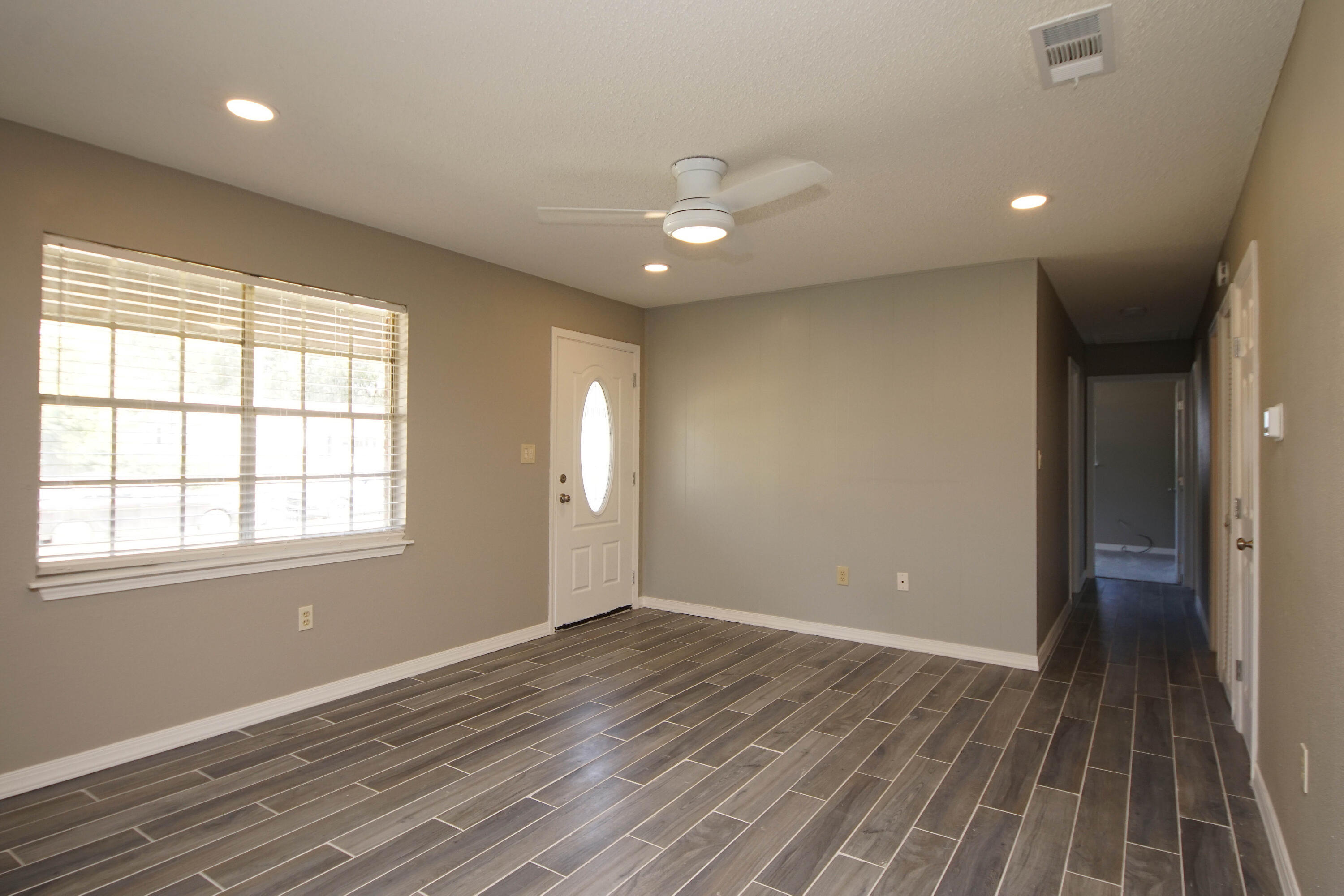 SPRINGDALE - Residential