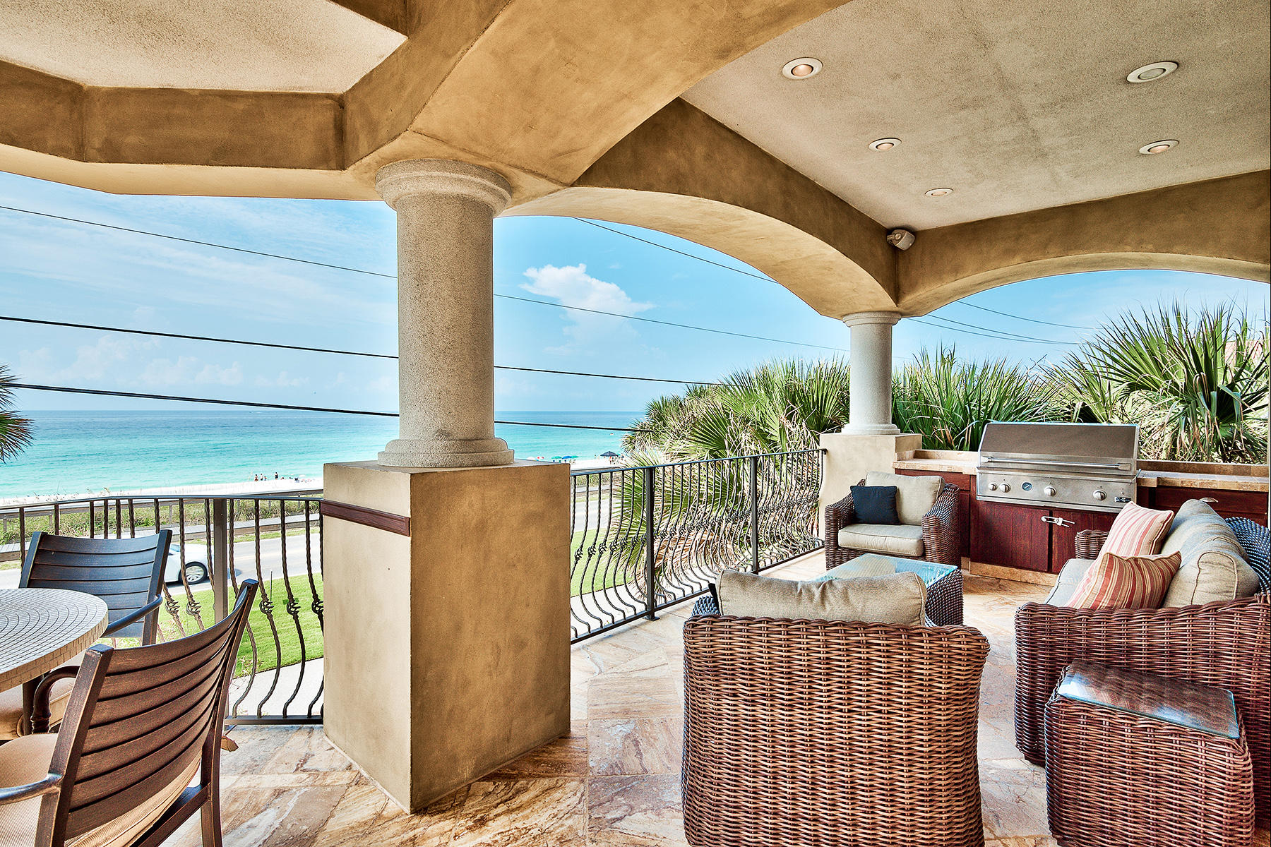AVALON BEACH ESTATES - Residential