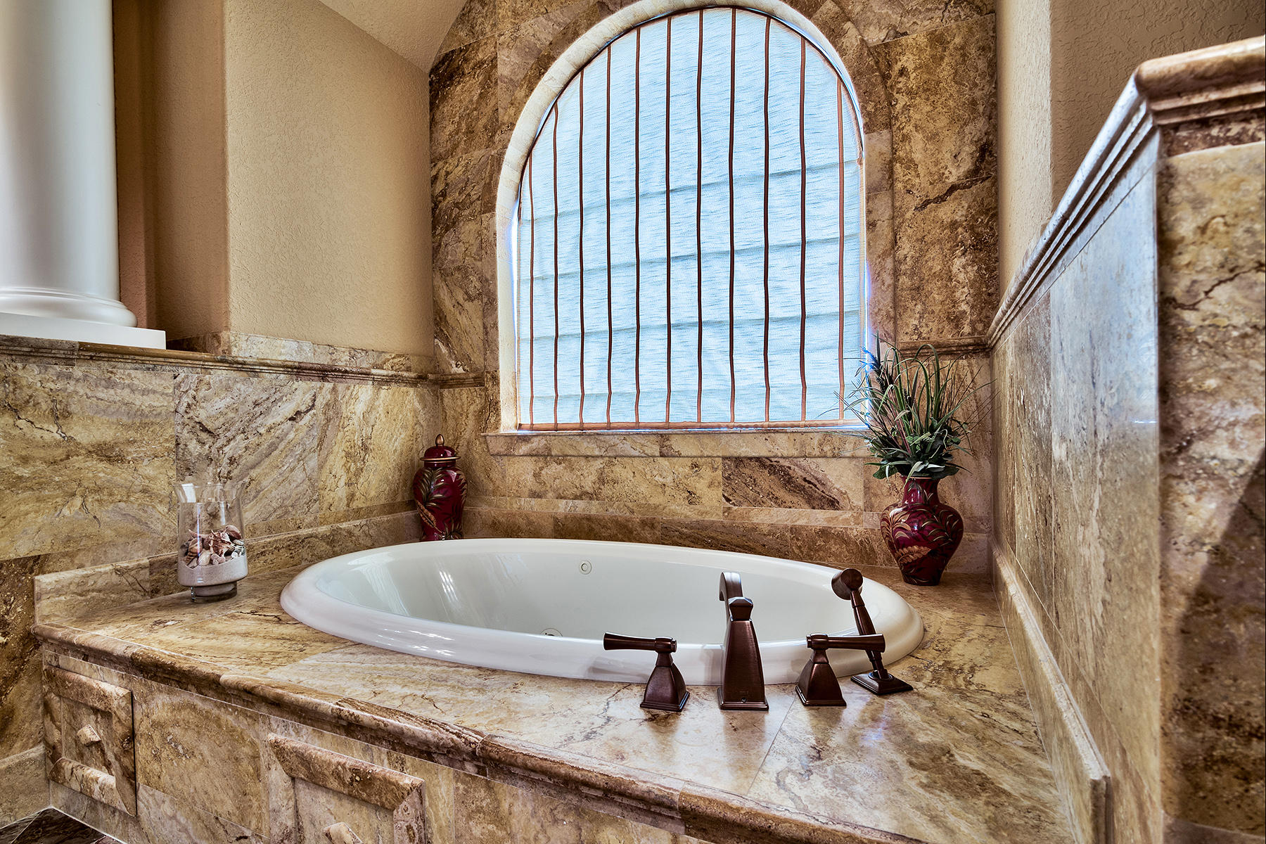 AVALON BEACH ESTATES - Residential