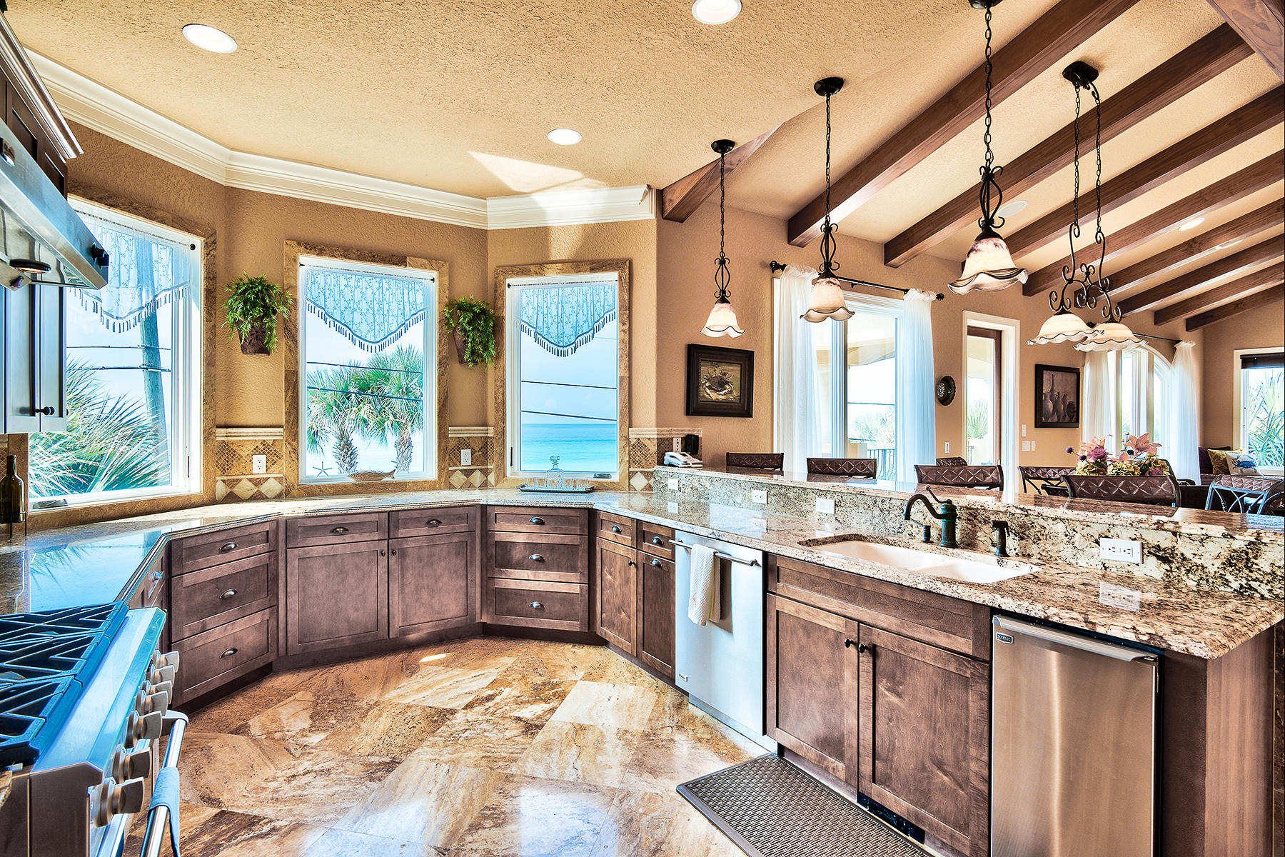 AVALON BEACH ESTATES - Residential