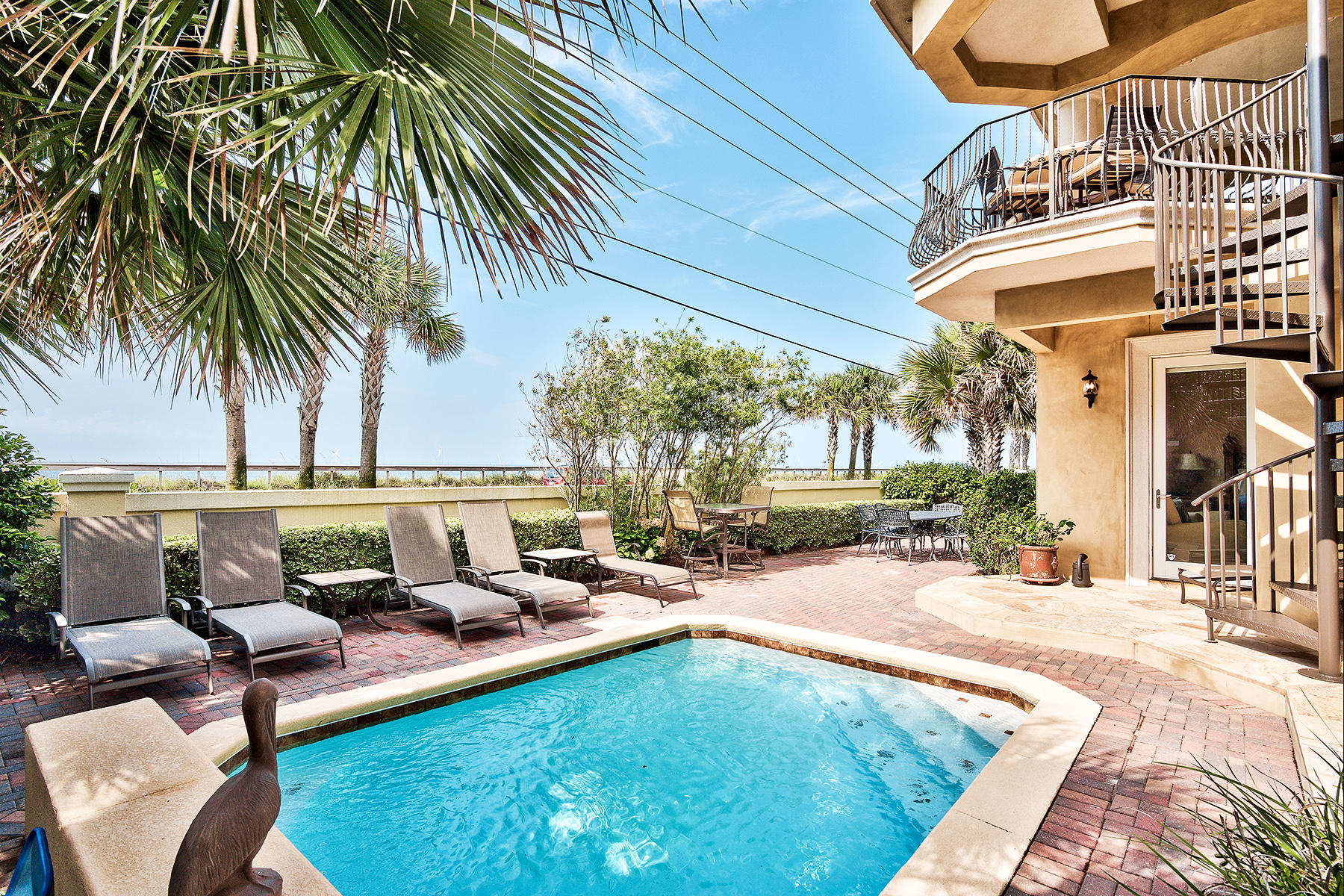 AVALON BEACH ESTATES - Residential