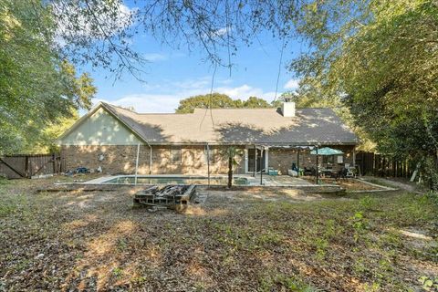 A home in Crestview