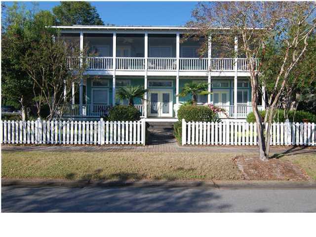 CRYSTAL LAKE PHASE I - Residential Lease