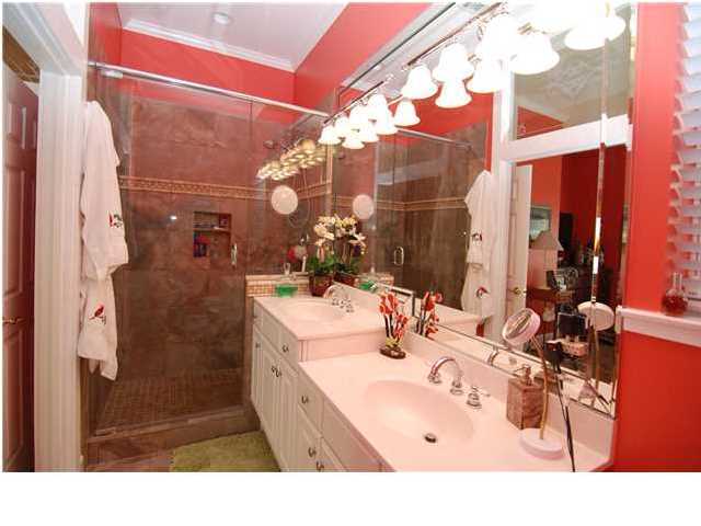 CRYSTAL LAKE PHASE I - Residential Lease