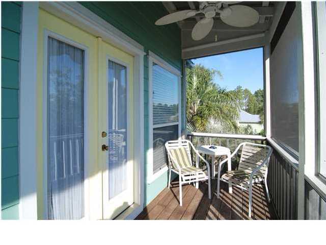 CRYSTAL LAKE PHASE I - Residential Lease