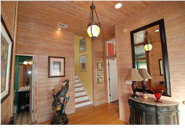 CRYSTAL LAKE PHASE I - Residential Lease