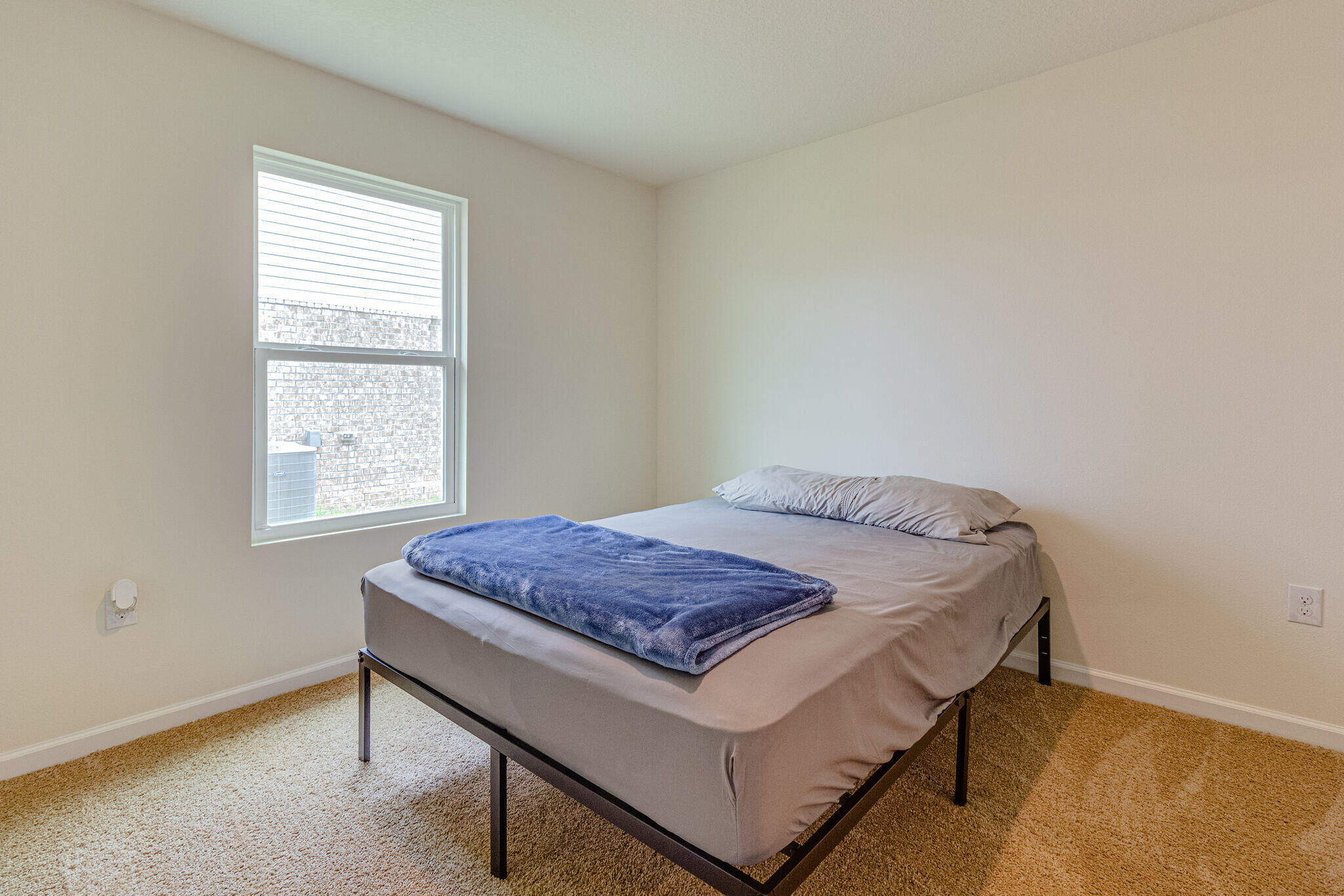 REDSTONE COMMONS - Residential Lease