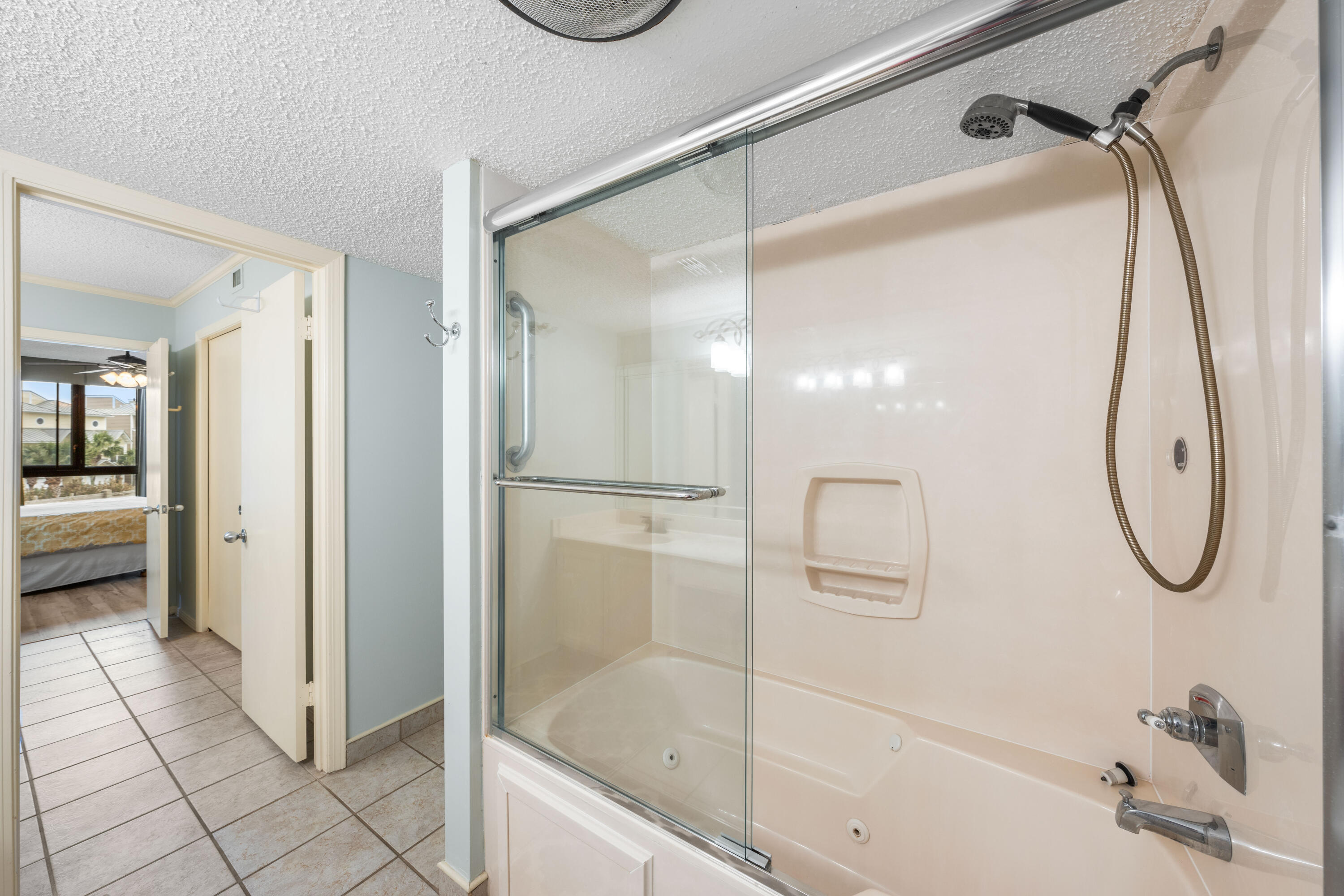 ENCLAVE PH II - Residential