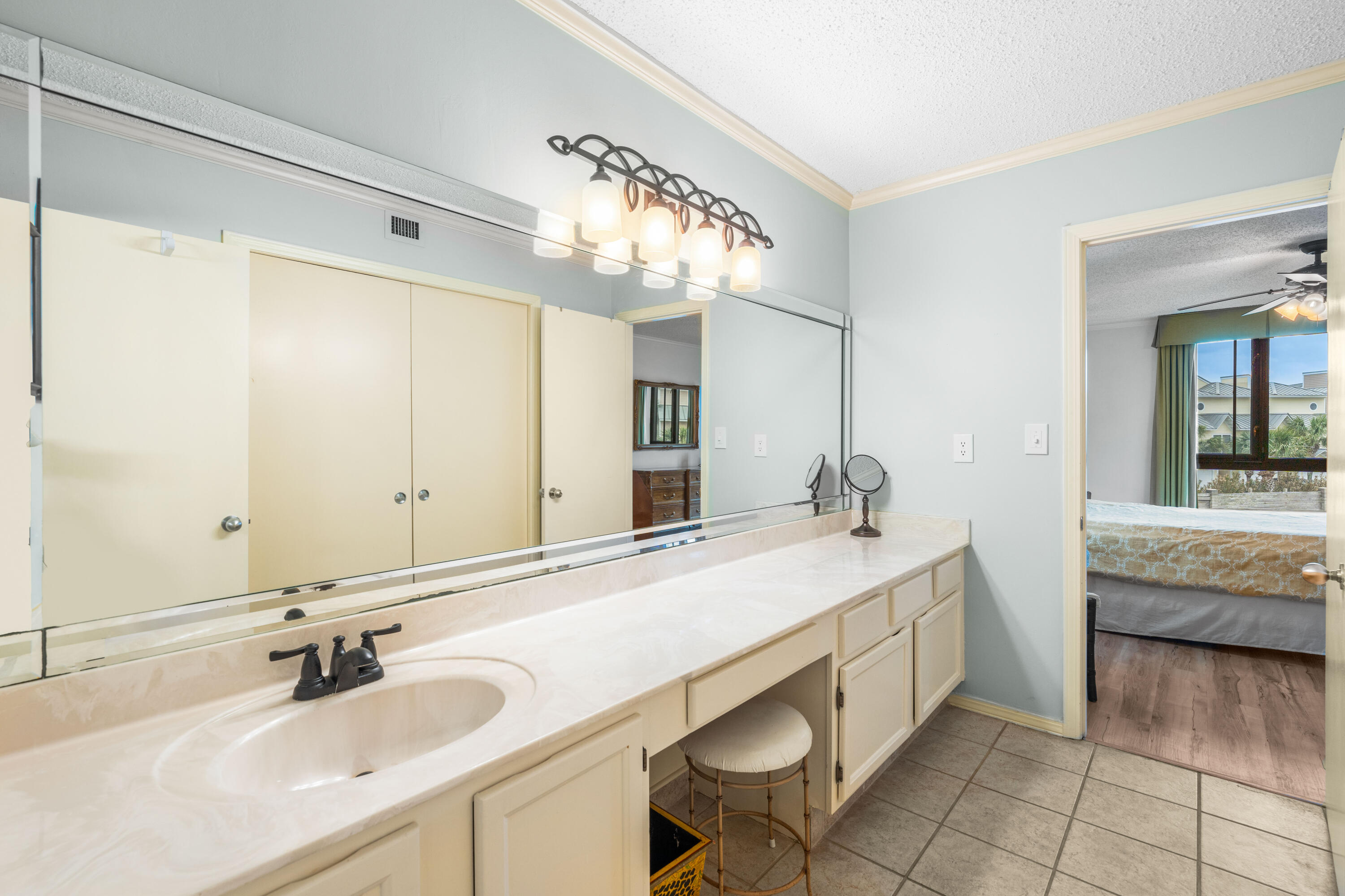 ENCLAVE PH II - Residential
