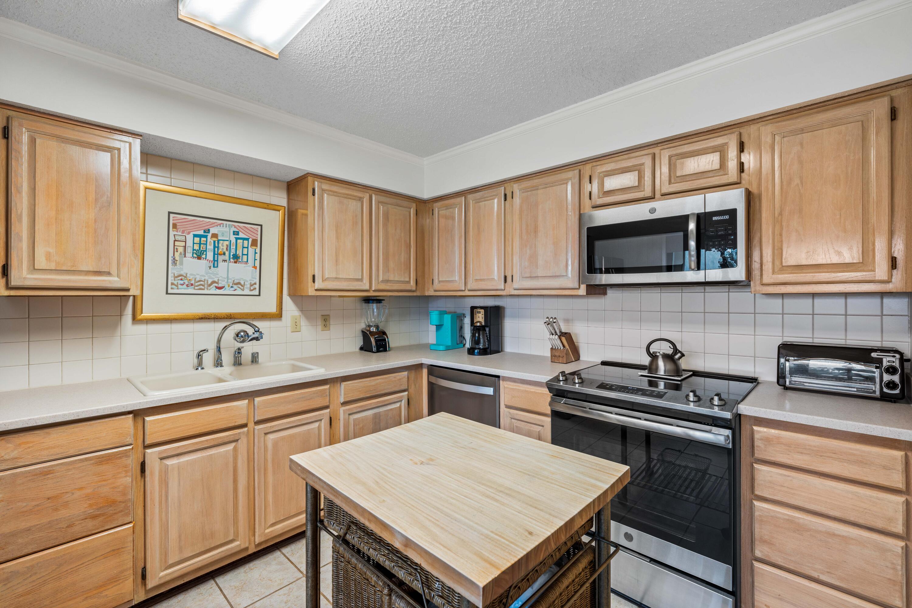 ENCLAVE PH II - Residential