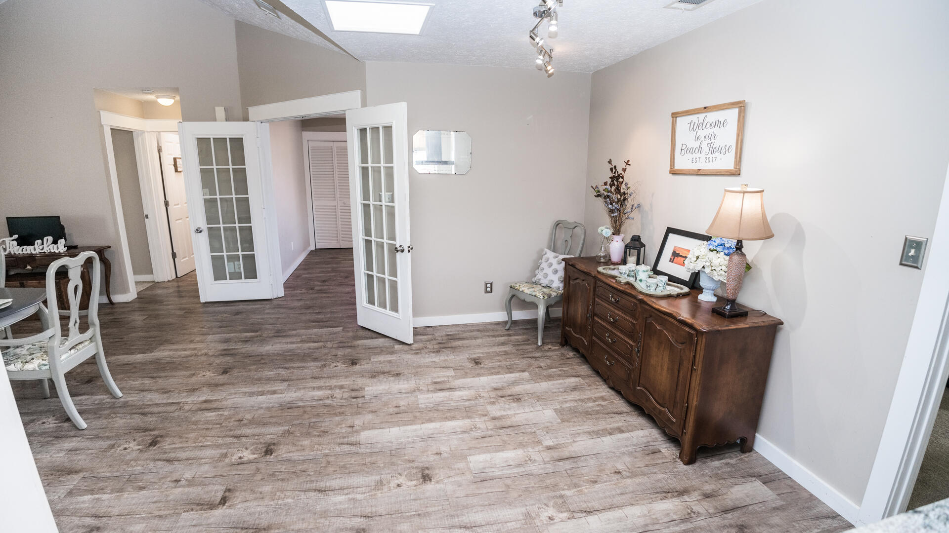 TREASURE ISLAND - Residential