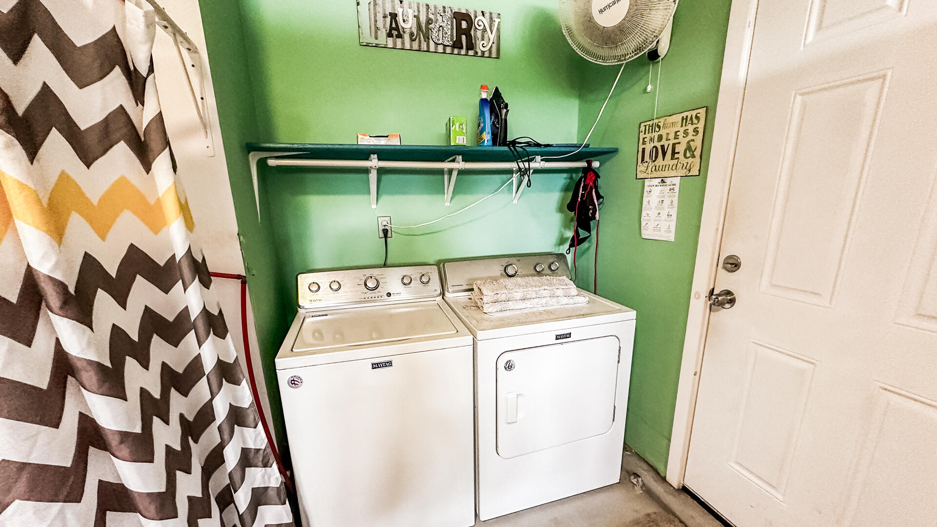 TREASURE ISLAND - Residential