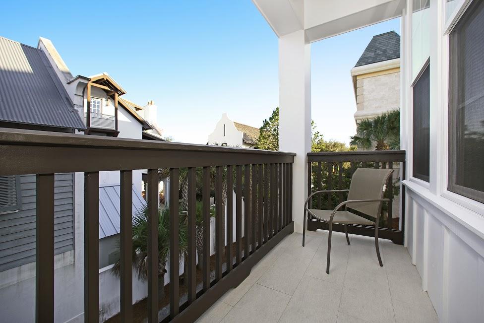 Las Brisas/SEACREST BEACH - Residential