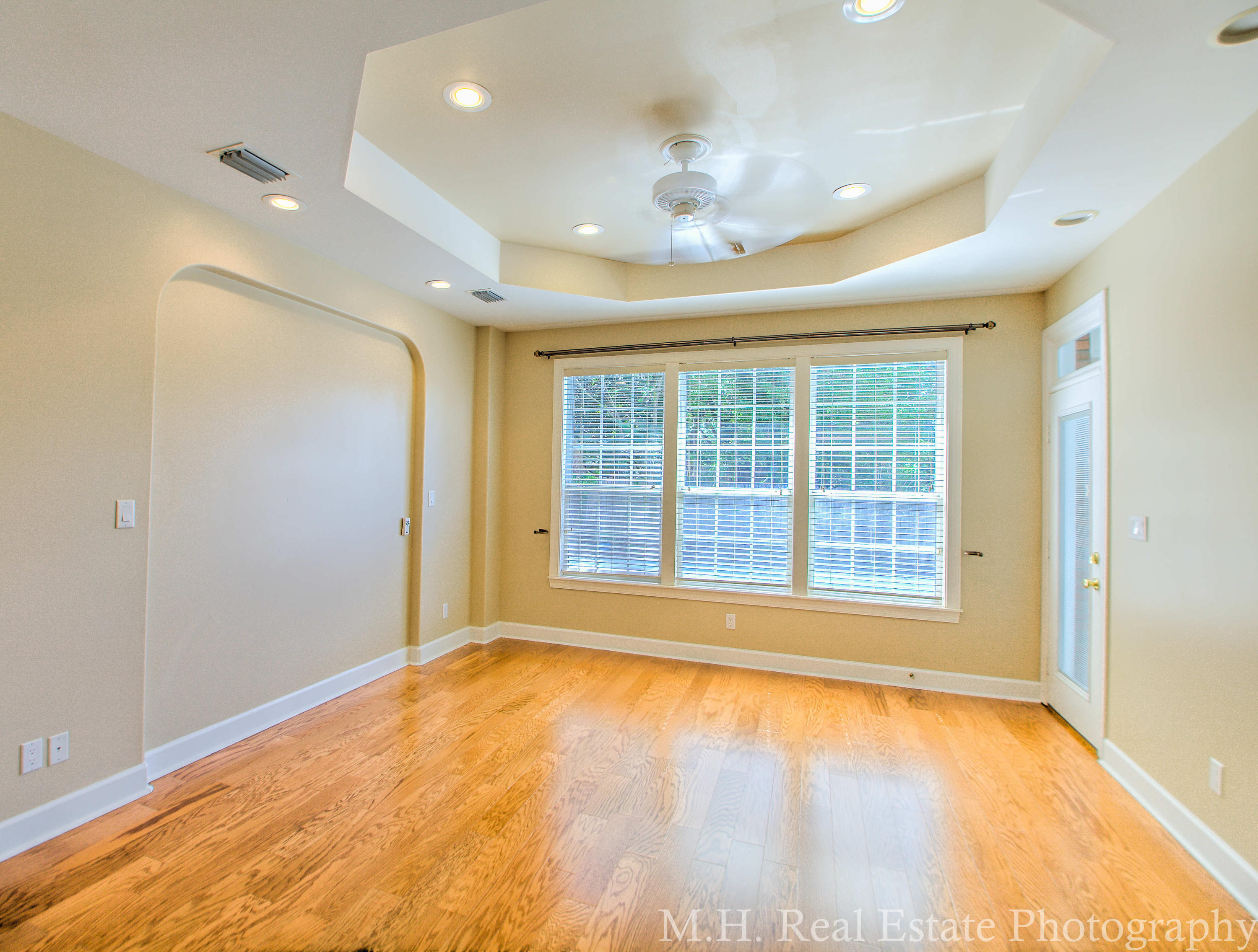 CINCO RIDGE ESTATES - Residential