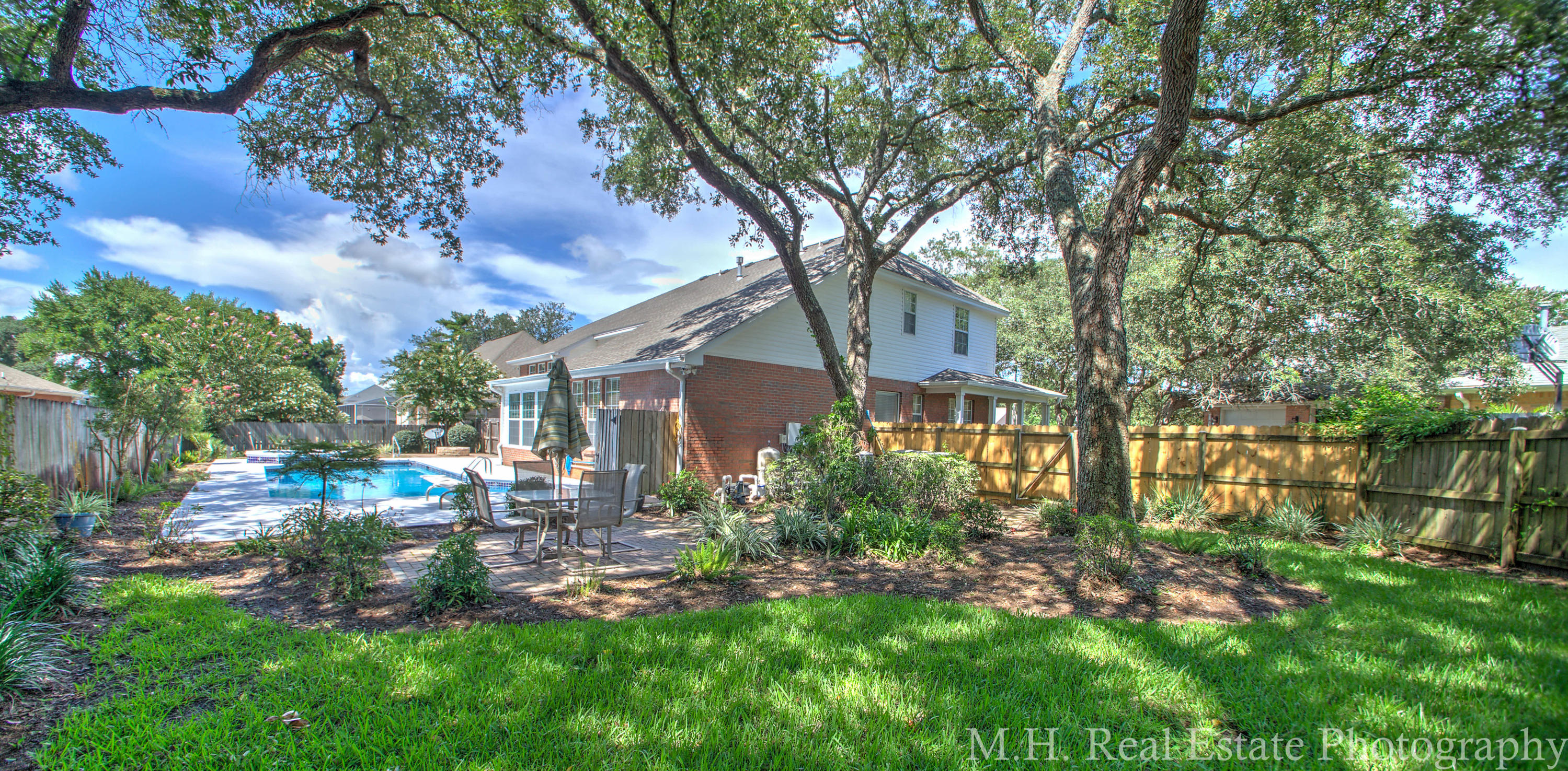 CINCO RIDGE ESTATES - Residential