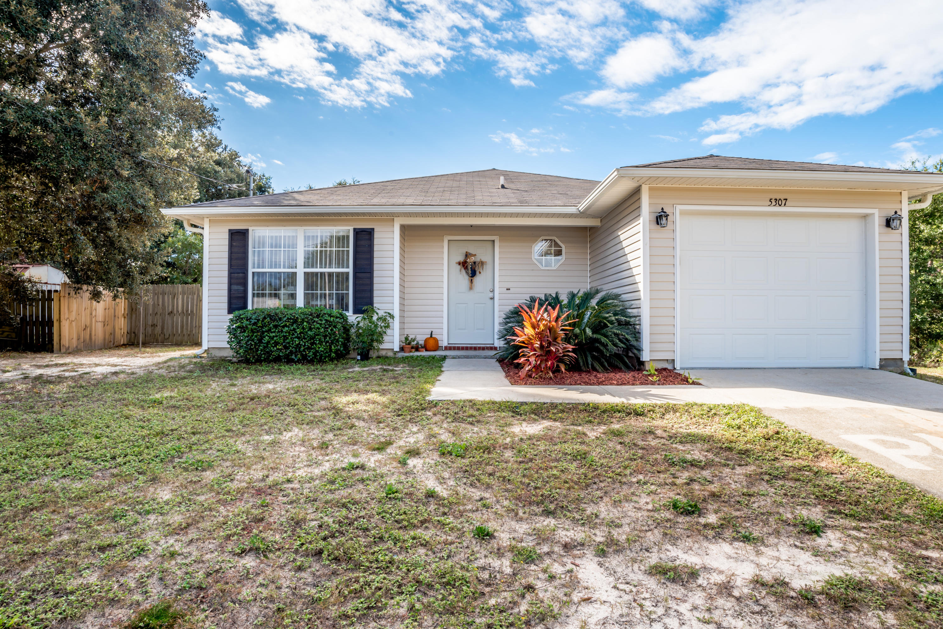 BARBAROSA RANCHETTES 1ST ADDN - Residential